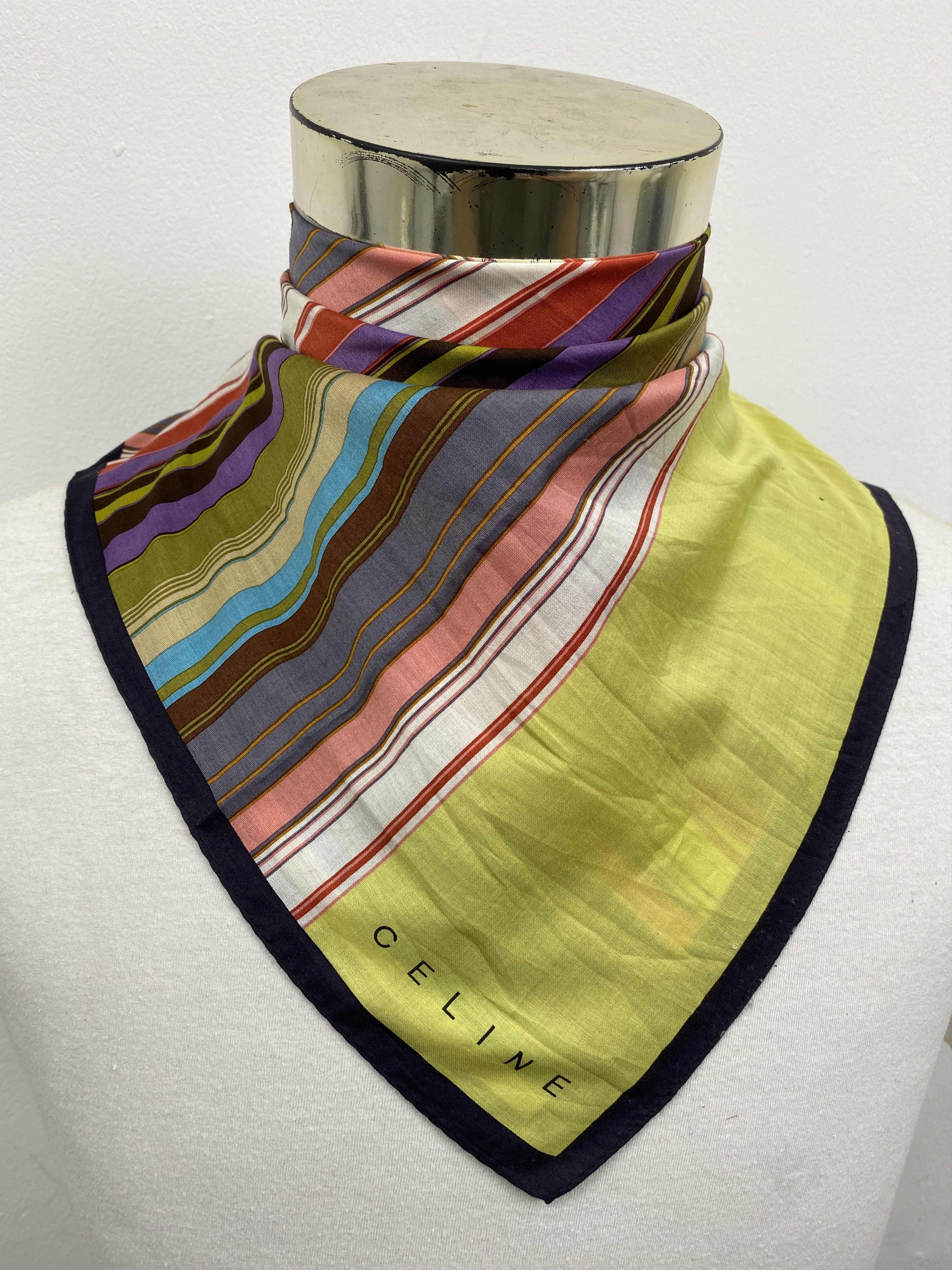 Celine Celine Handkechief / Neckerchief / Bandana HKC0637 Size ONE SIZE - 1 Thumbnail