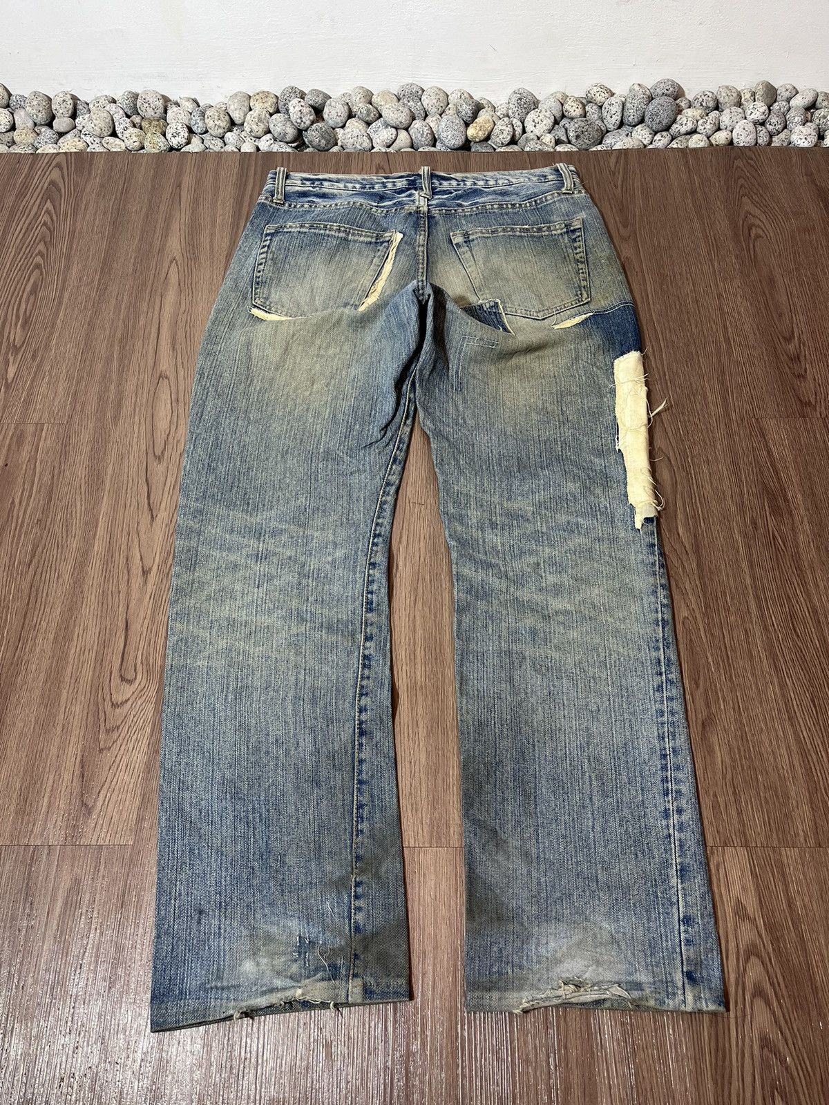 Japanese Brand Exhibitionist Japan Distressed Patchwork Jeans Size US 32 / EU 48 - 4 Thumbnail