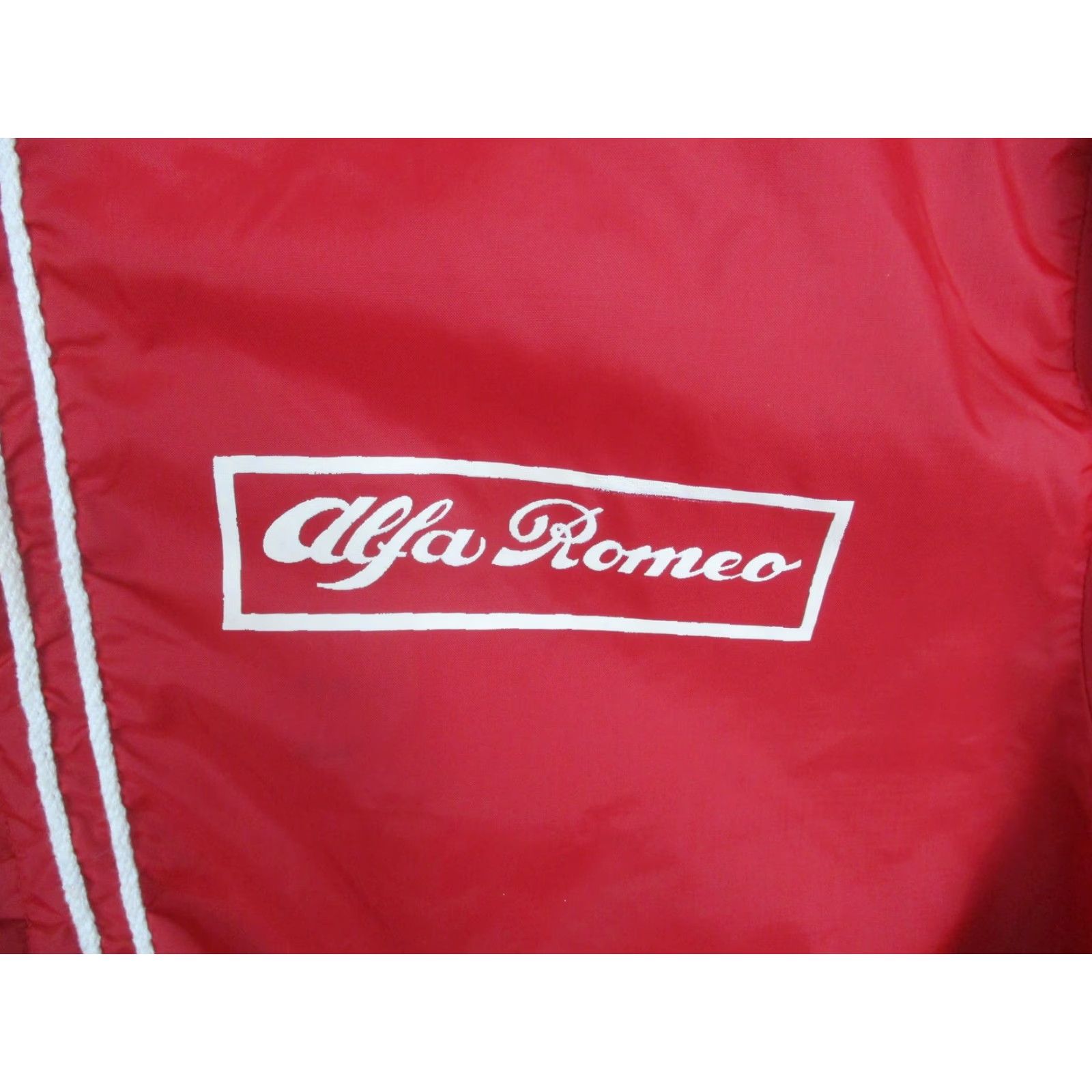 Champion VINTAGE Alfa Romeo Jacket Mens XL Red Hooded Windbreaker Nylon 60s Size US XL / EU 56 / 4 - 2 Thumbnail