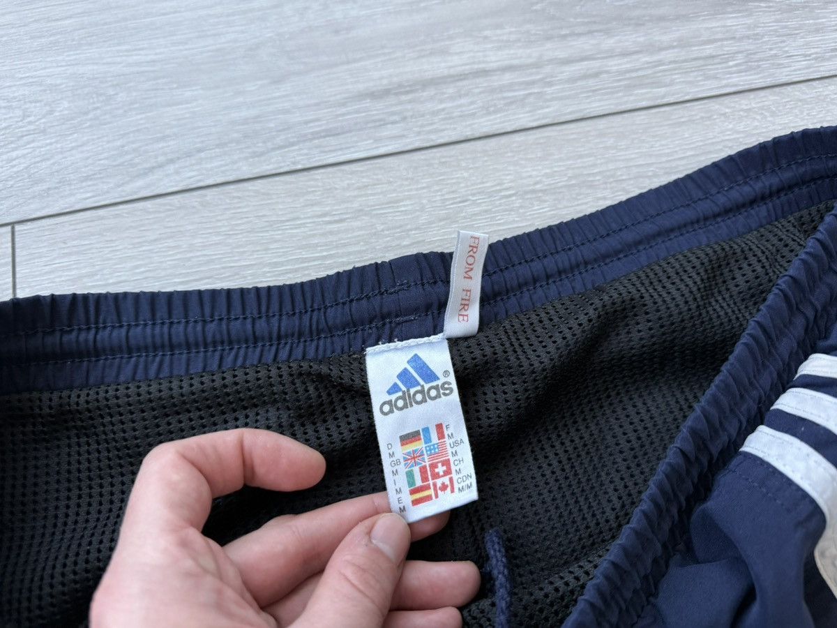 Adidas Adidas 90s Vintage Shorts Size US 32 / EU 48 - 4 Thumbnail