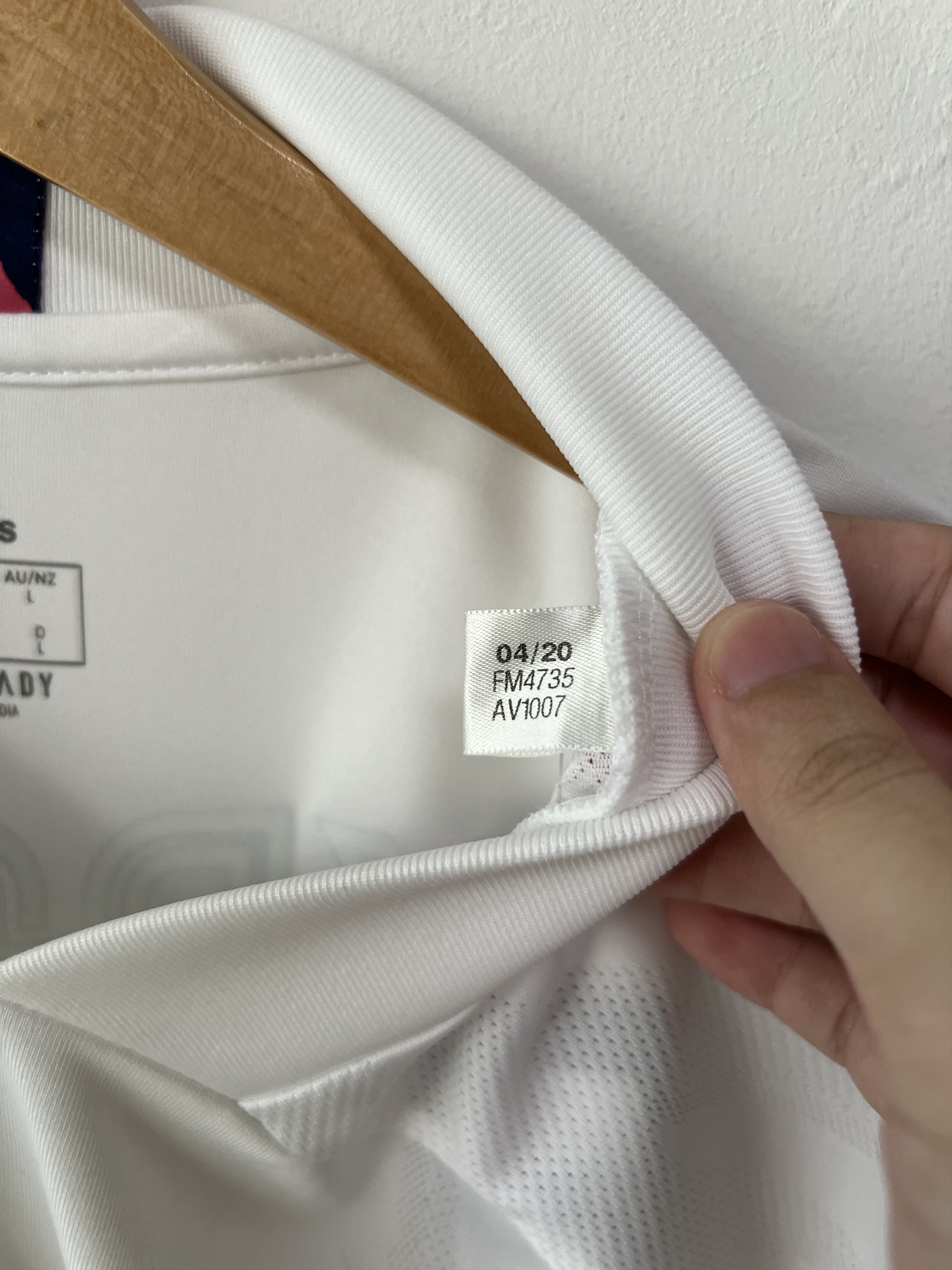 Adidas (L) Real Madrid 2020-21 Home Shirt Kroos #8 (NEW) Kit Size US L / EU 52-54 / 3 - 5 Thumbnail