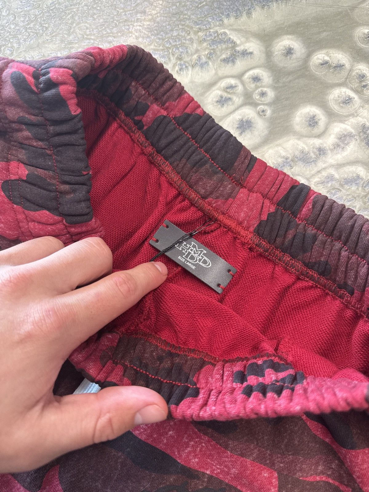 HMDD HMDD Camo Chimstone Red Sweat Shorts Size US 34 / EU 50 - 3 Thumbnail