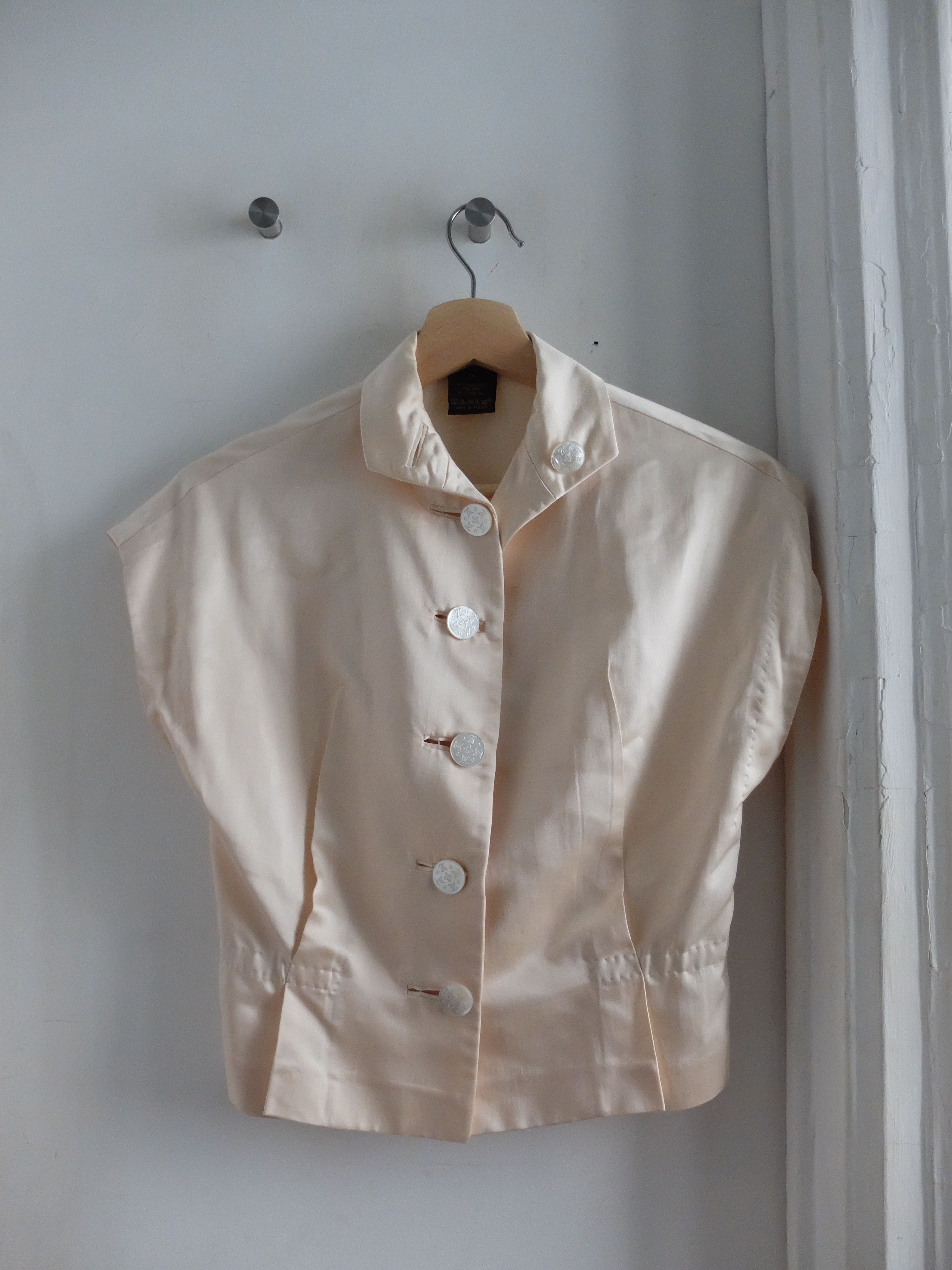 image of Vintage Louis Vuitton Pink Silk Top Logo Buttons 36, Women's (Size XS)