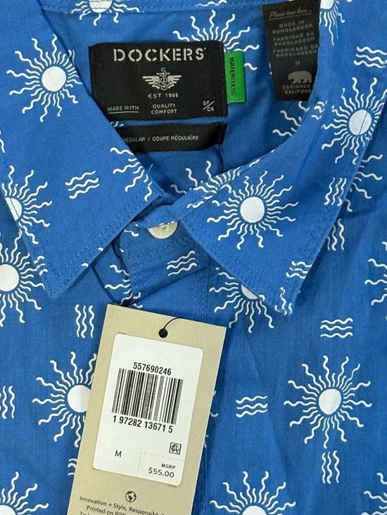 Dockers NWT Dockers Blue Sun and Wave Print Short Sleeve Button Down Size US M / EU 48-50 / 2 - 2 Thumbnail