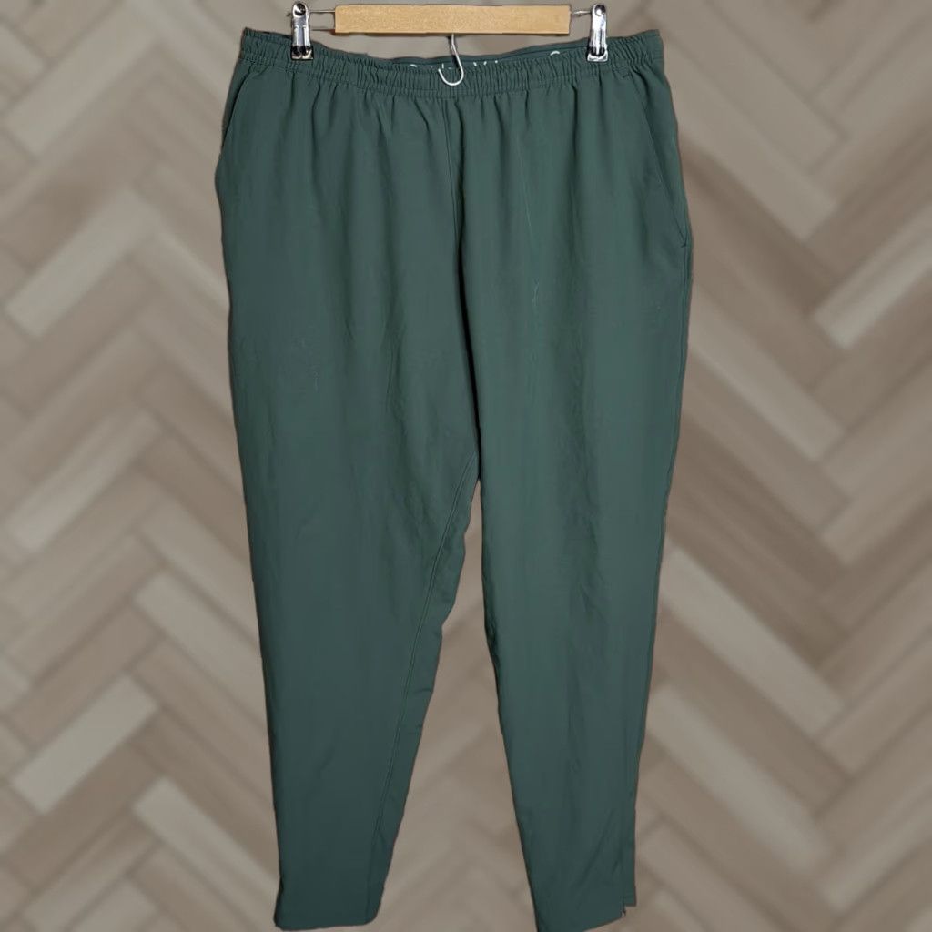Outdoor Voices EUC Outdoor Voices RecTrek Pant Jogger XL Olive Green Mens Activewear Pants Stretch Pockets Elastic Waist Adjustable Waist Bar: N/A Size US 36 / EU 52 - 1 Thumbnail