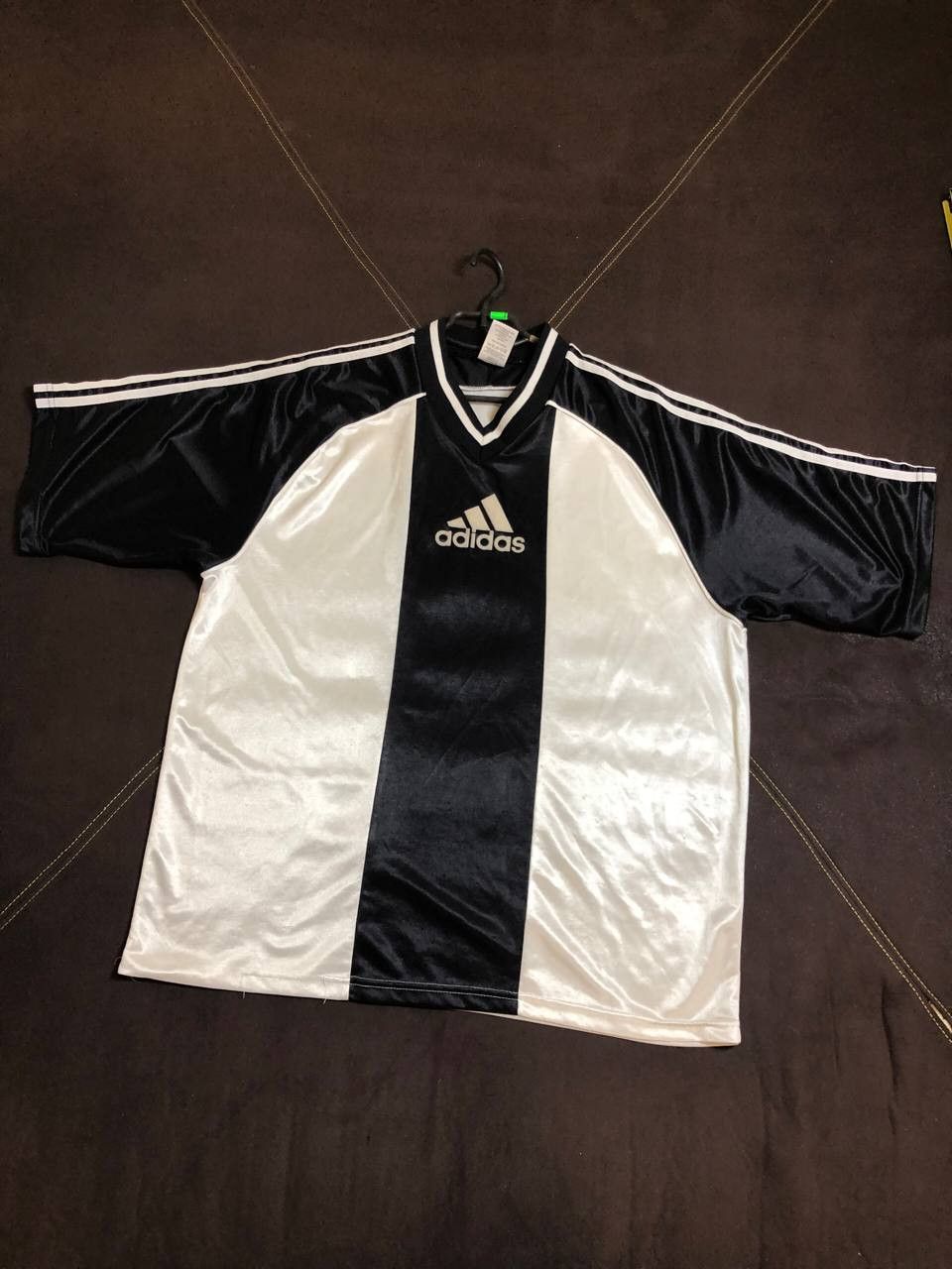 Adidas Adidas 90s template football shirt / jersey. XL mens. Size US XL / EU 56 / 4 - 1 Thumbnail