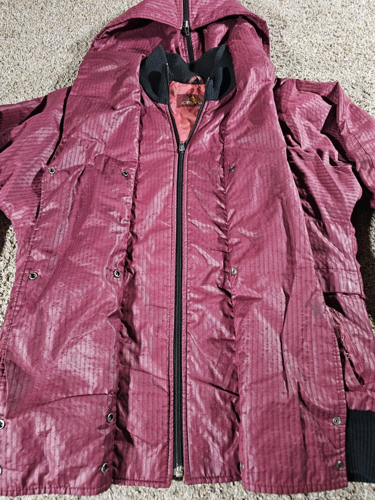 Jordache Jordache Hooded Coat Wine Red M Fullzip Size M / US 6-8 / IT 42-44 - 2 Thumbnail