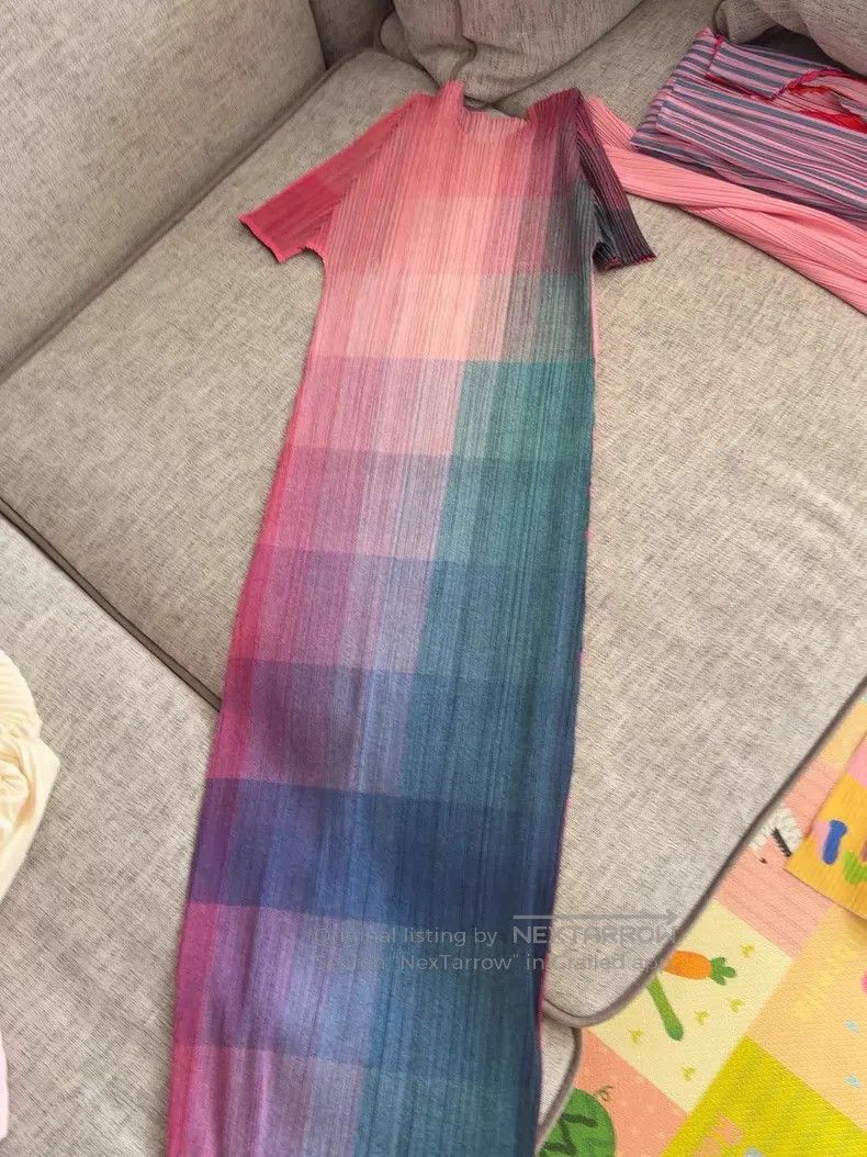 Issey Miyake Issey Miyake Pink Dress Size M / US 6-8 / IT 42-44 - 1 Thumbnail