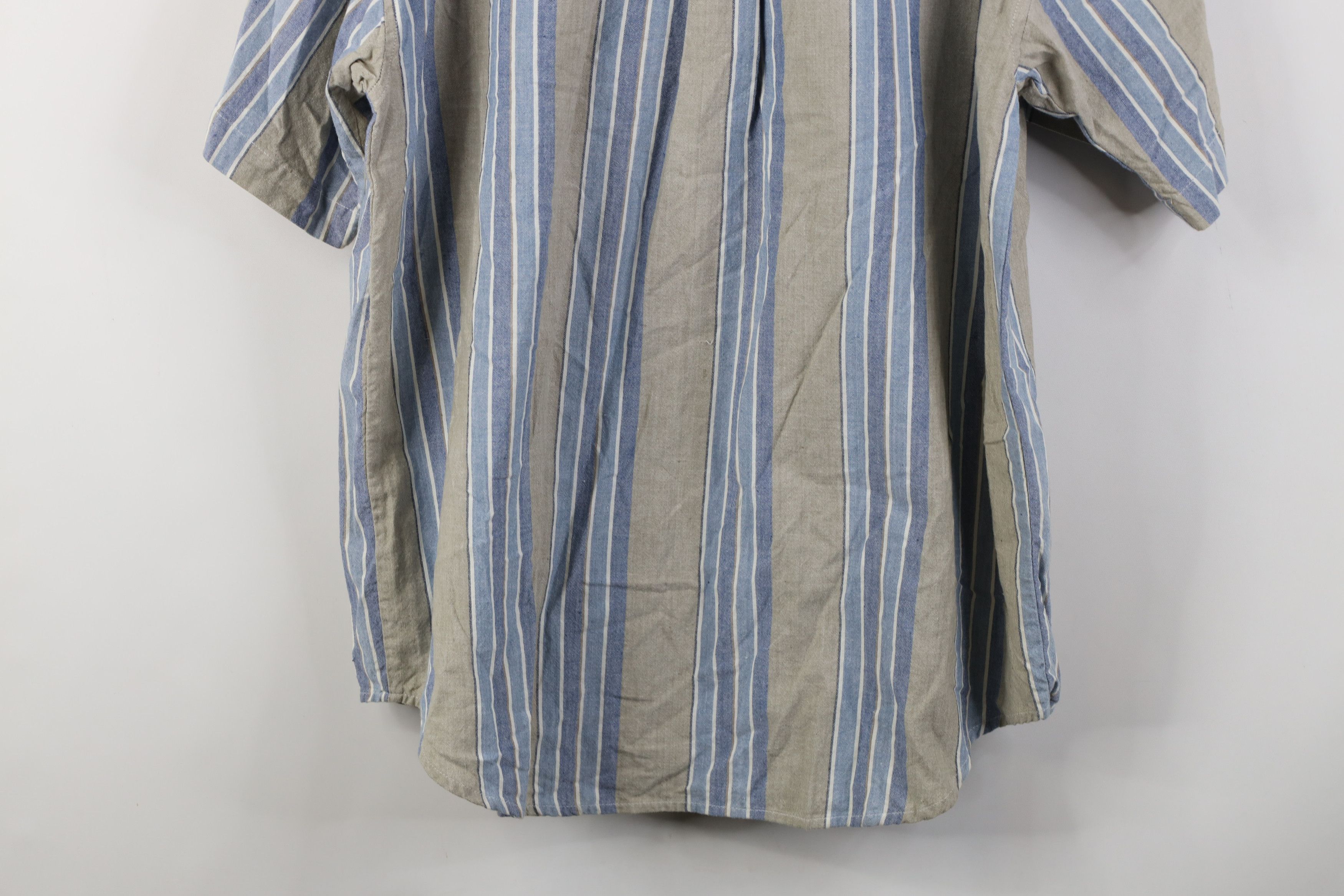 Vintage Vintage 90s Streetwear Block Short Sleeve Button Down Shirt Size US L / EU 52-54 / 3 - 12 Thumbnail