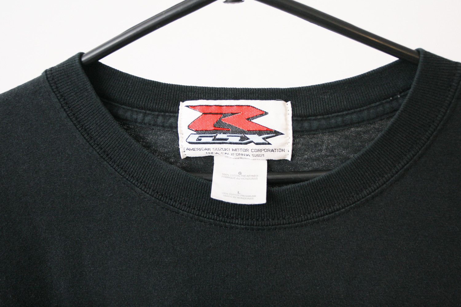 Vintage Vintage Suzuki Motor GSX R Own the Racetrack Racing T Shirt Size US L / EU 52-54 / 3 - 6 Thumbnail
