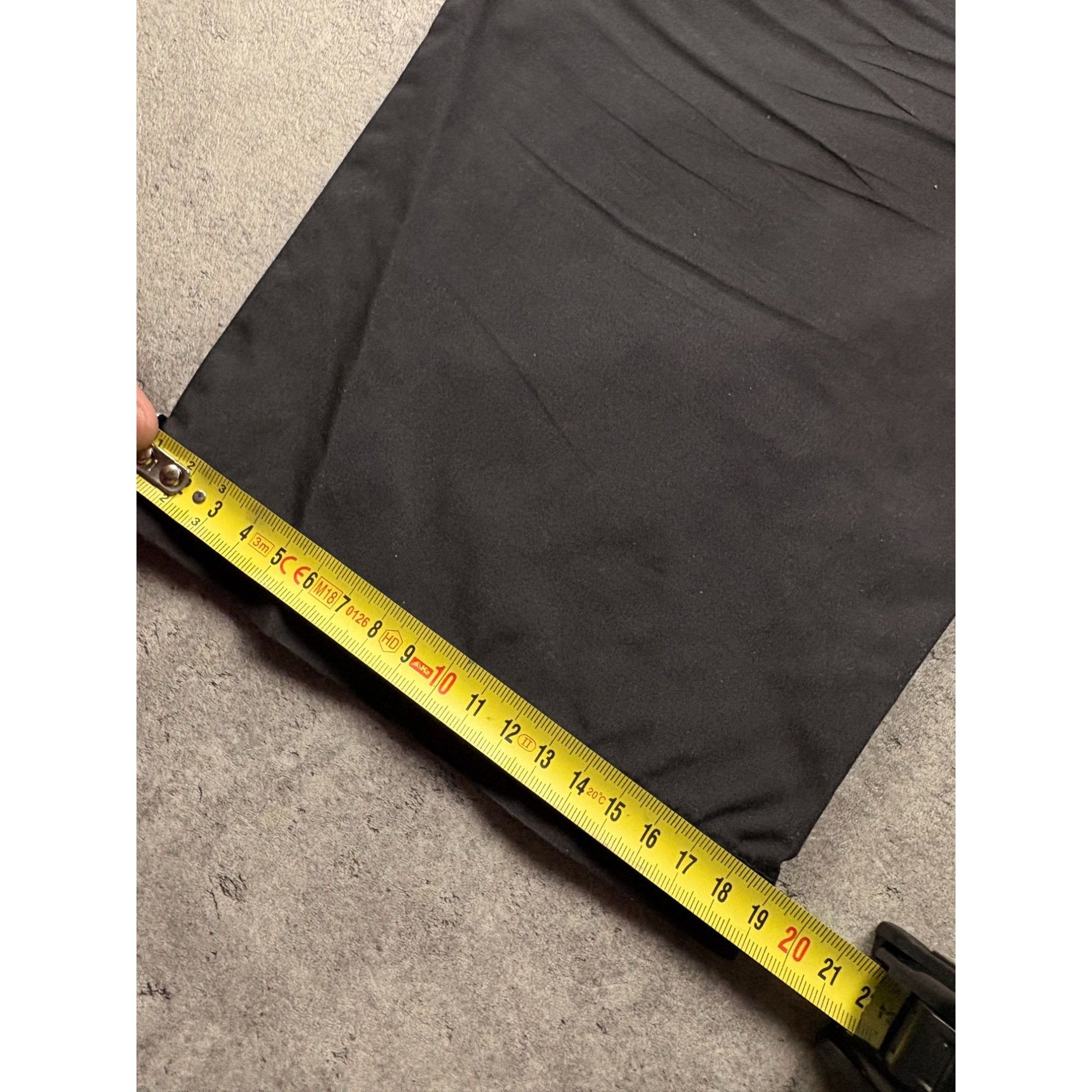 Nike Rare Vintage 90s Nike Track Pants Black Red Tag Baggy Swoosh Size US 34 / EU 50 - 7 Thumbnail