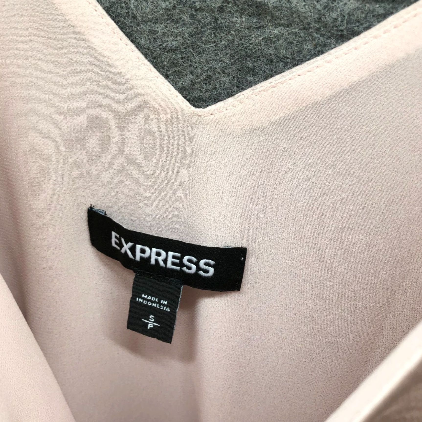 Express Express Satin Cami Bodysuit Womens S Pale Pink V-Neck Adjustable Strap Shirt Tank Camisole Panty? Size S / US 4 / IT 40 - 6 Thumbnail