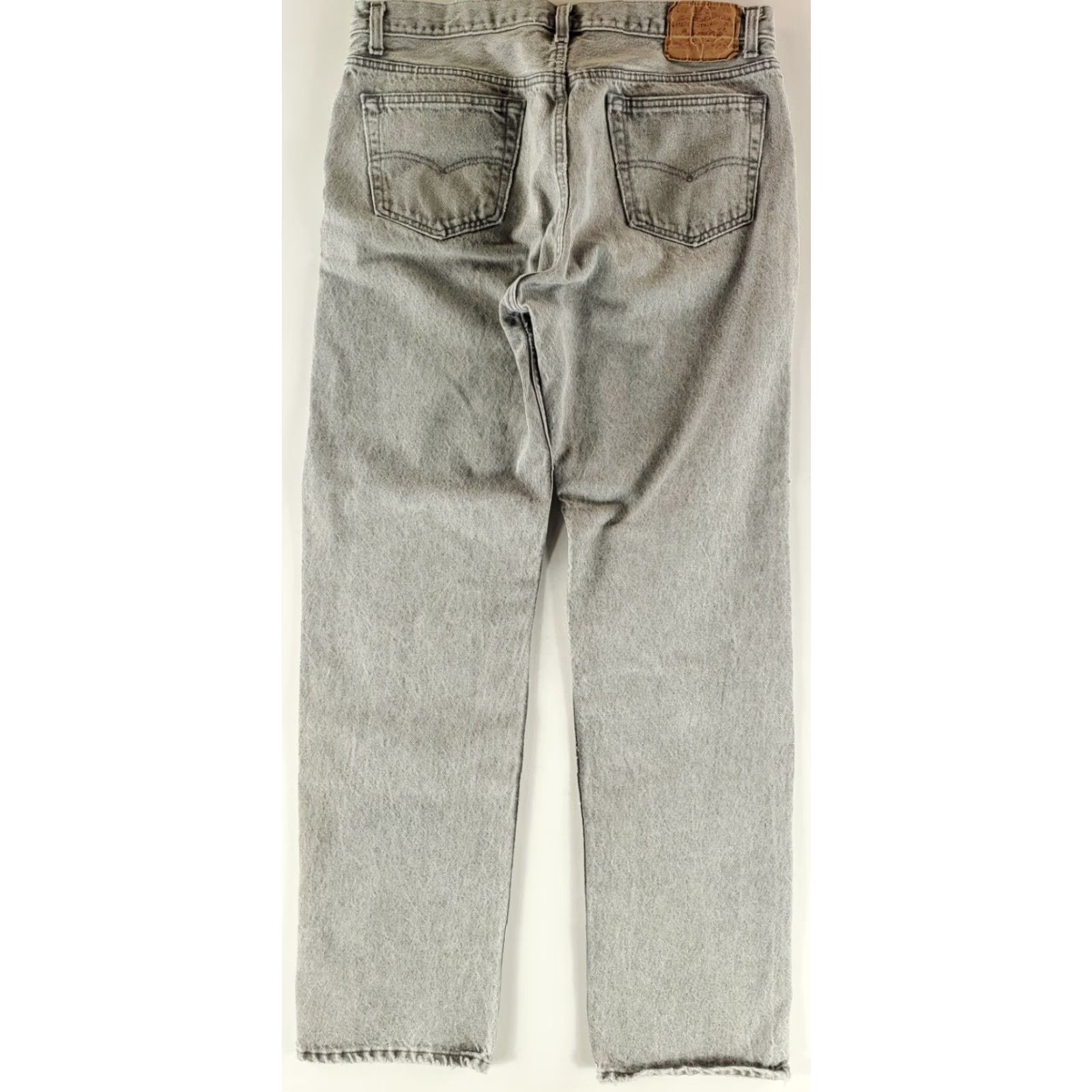 Levi's Levi's 501 VTG Y2K Gray Jeans Mens 35x32 Inseam 32 Straight Gray Mens Size US 35 - 5 Thumbnail