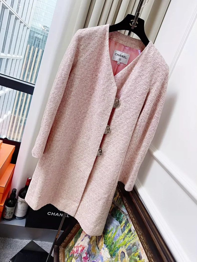 Chanel Chanel Airport Series Pink Medium and Long Coat Size XS / US 0-2 / IT 36-38 - 1 Thumbnail