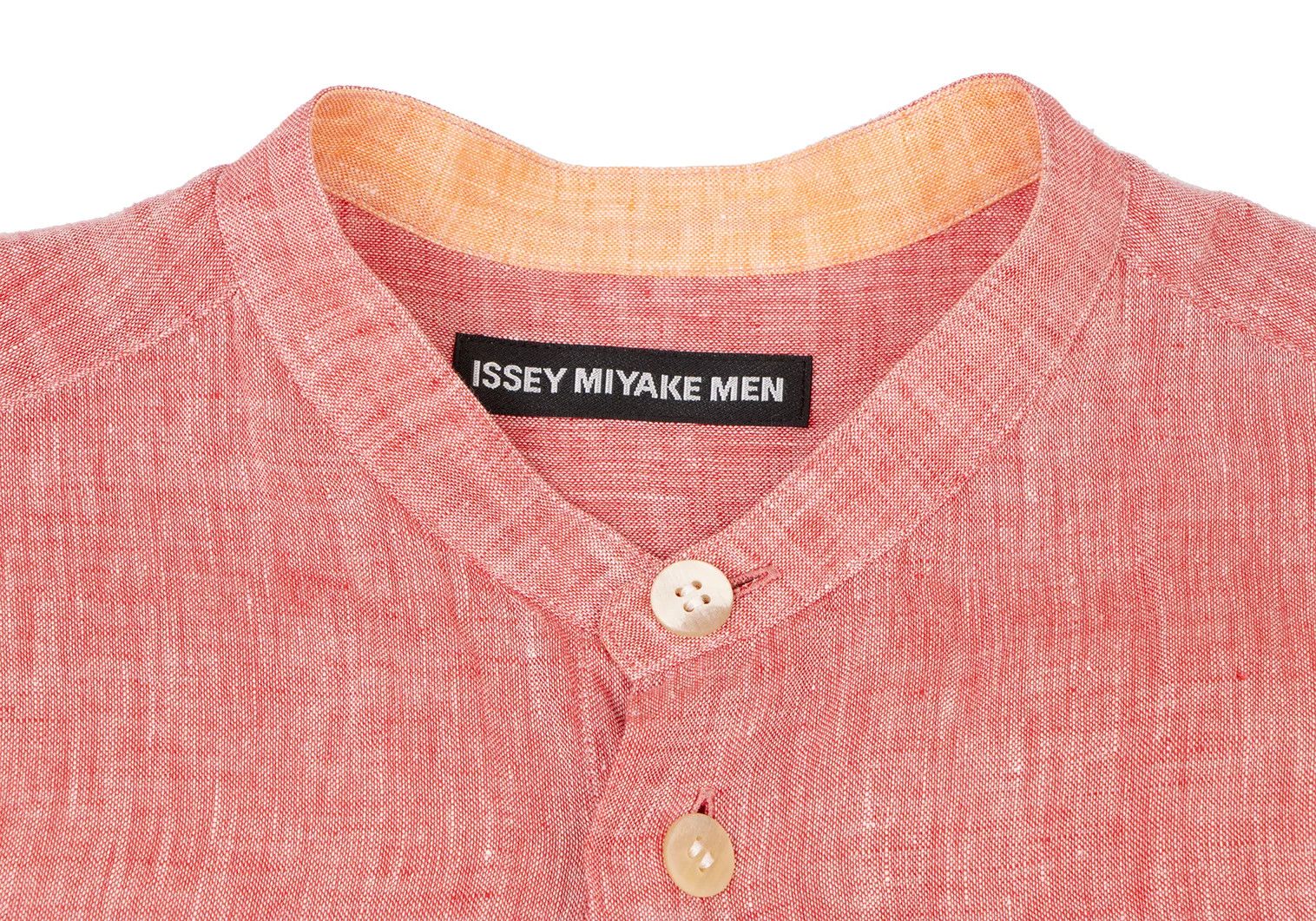 Issey Miyake Linen Collarless Short Sleeve Shirt in Red and White Size US S / EU 44-46 / 1 - 3 Thumbnail