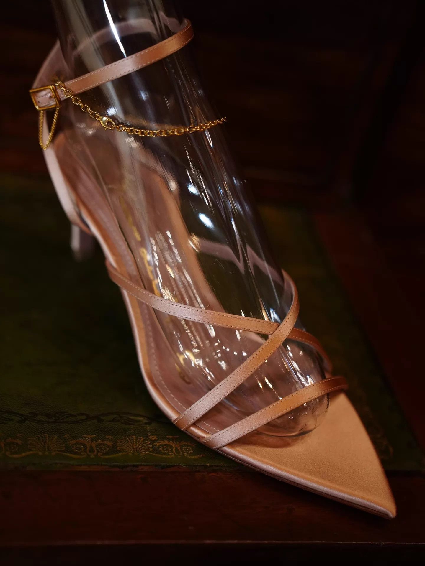 Oscar De La Renta Oscar de la Renta Nude Pink Satin Chain Heels EU 37 New Size US 6.5 / IT 36.5 - 6 Thumbnail