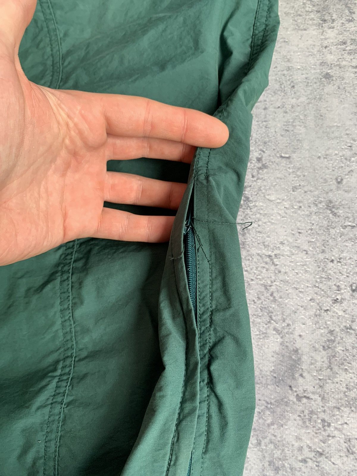 Nike 90s Nike Track Pants Green Size US 36 / EU 52 - 8 Thumbnail
