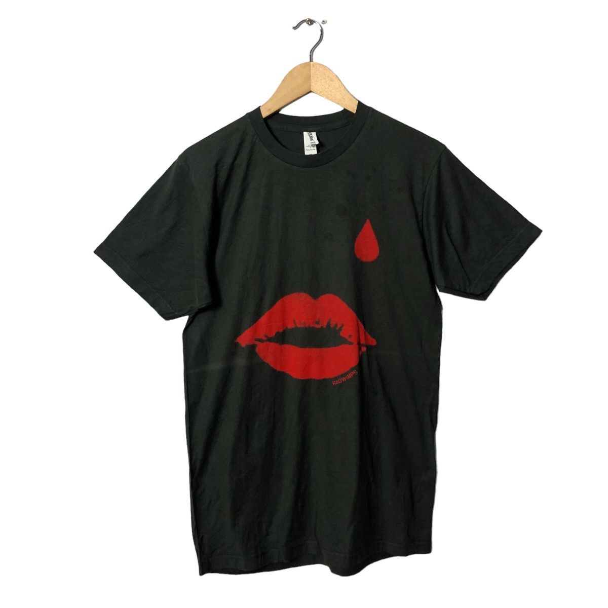 Tultex Vintage Radwimps Crewneck Big Logo Faded Tee Size US S / EU 44-46 / 1 - 2 Thumbnail