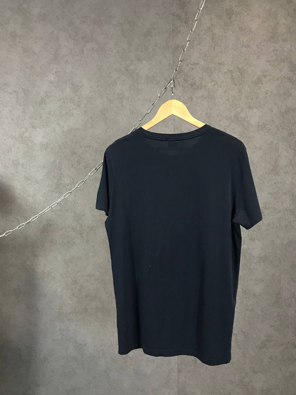 Hugo Boss Hugo Boss designer big center logo tee Size US M / EU 48-50 / 2 - 7 Thumbnail