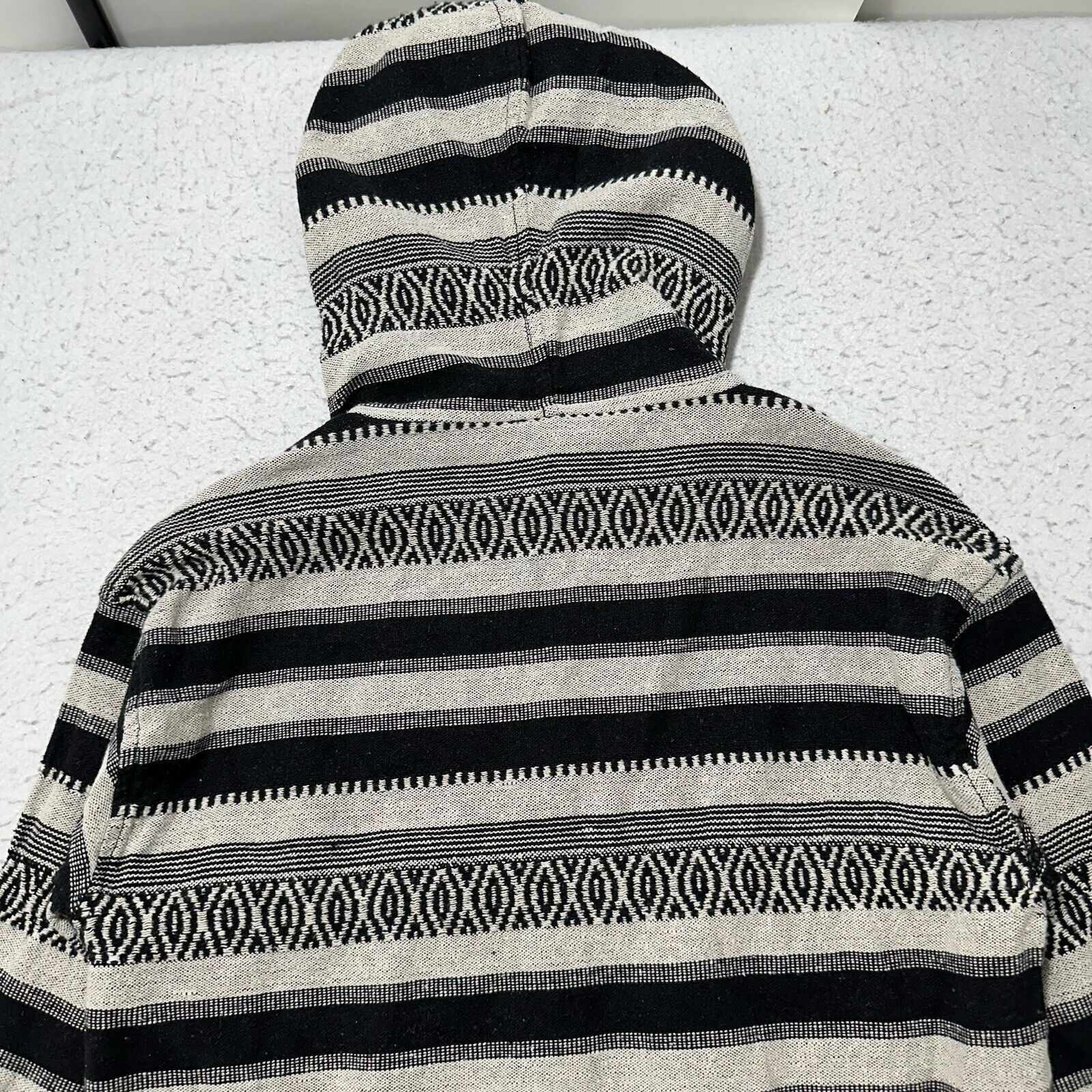 Forever 21 Forever 21 Medium Aztec Surf Knit Hoodie Poncho Sweater Size M / US 6-8 / IT 42-44 - 10 Thumbnail