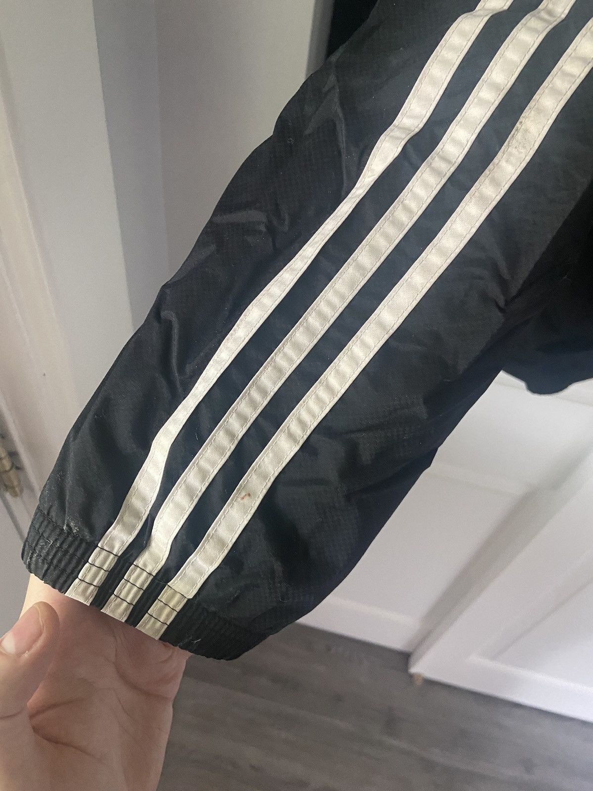 Adidas Adidas Hooded Windbreaker Size US XL / EU 56 / 4 - 7 Thumbnail