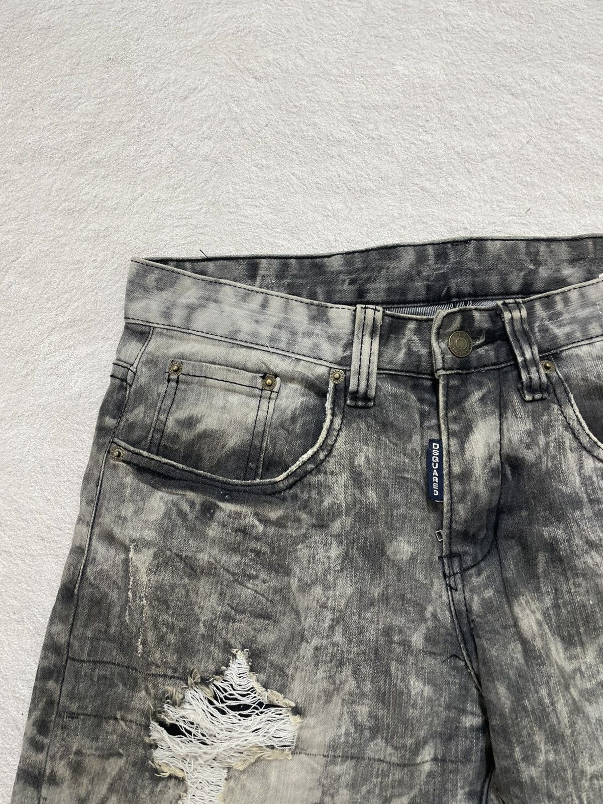 Japanese Brand 2000s Dsquared Acid Wash Grey Tornado Ifsix LGB Maison Japan Size US 31 - 5 Thumbnail