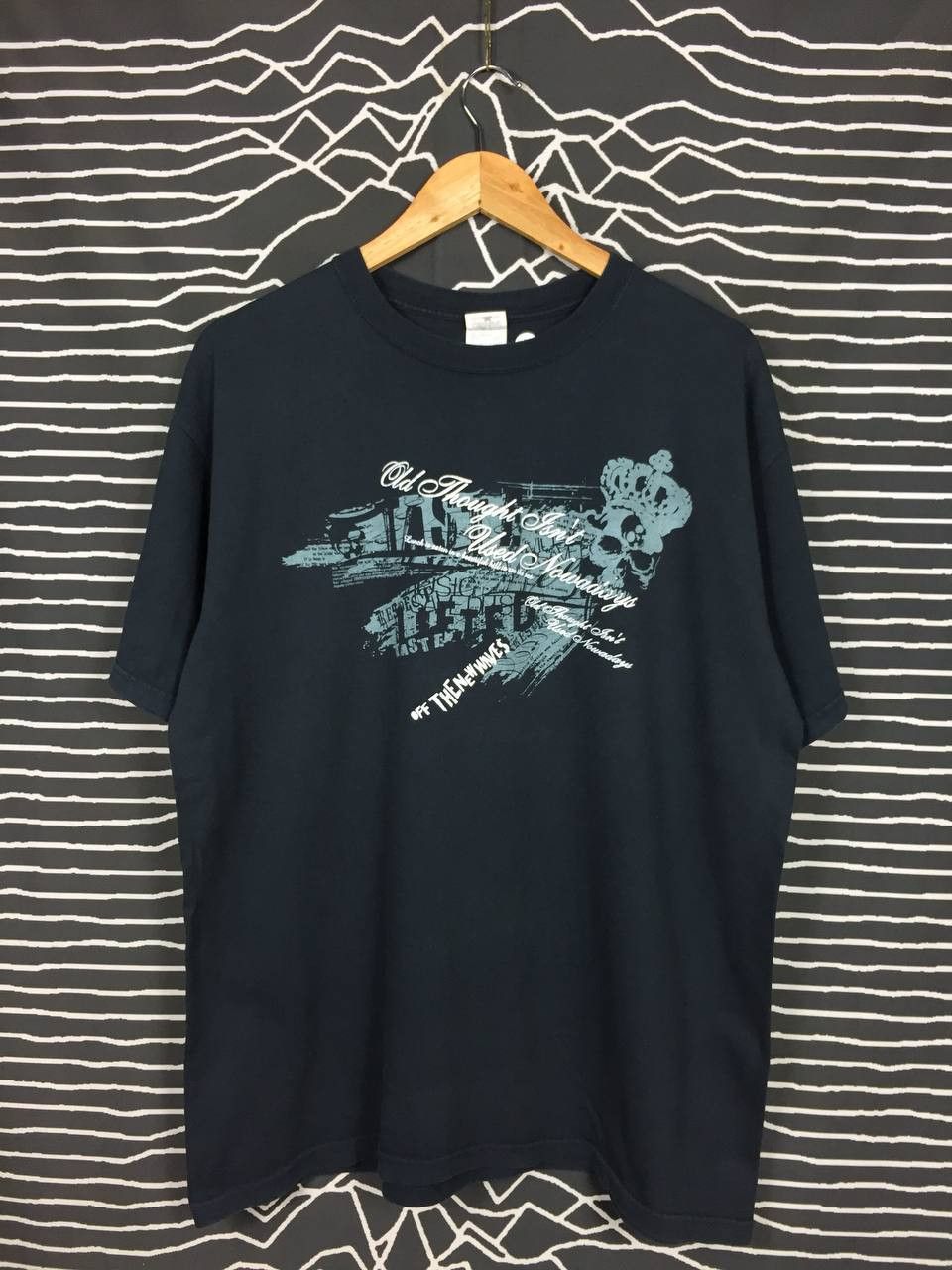 Vintage Vtg Y2K Lifted Taste Crown Skull Graphic Tee Size US L / EU 52-54 / 3 - 2 Thumbnail