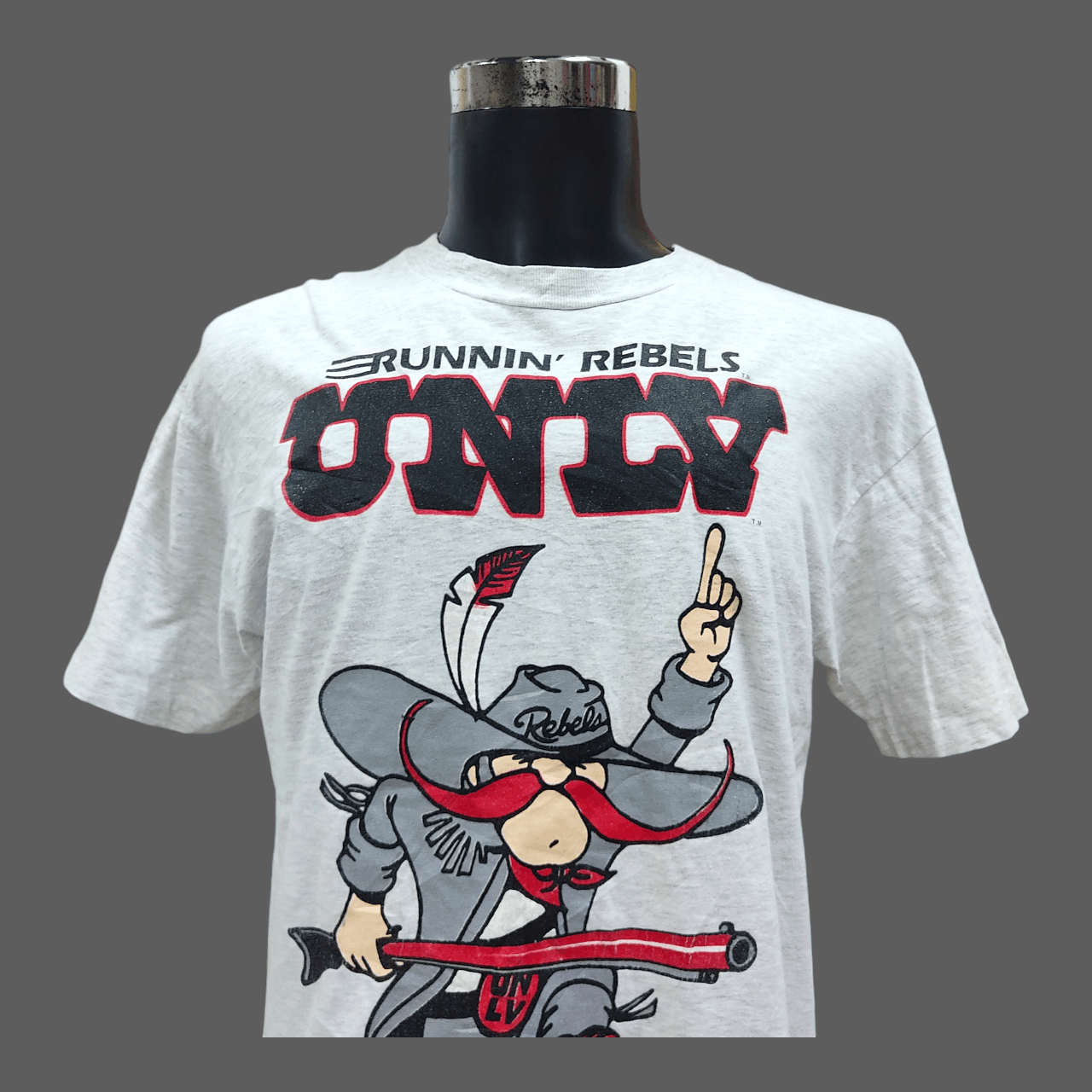 Vintage Vintage UNLV Runnin Rebels NCCA College T-shirt Size US L / EU 52-54 / 3 - 2 Thumbnail