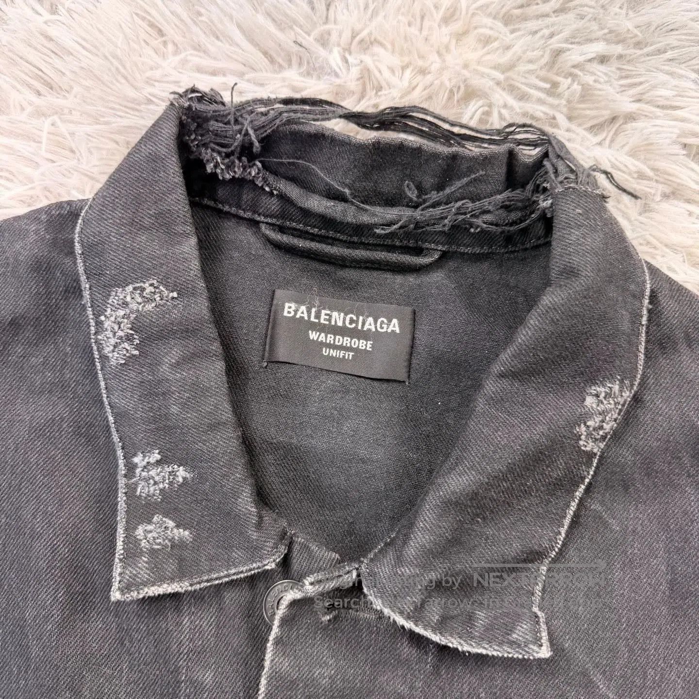 Balenciaga balenciaga 3b sports denim jacket unisex. Size US S / EU 44-46 / 1 - 3 Thumbnail