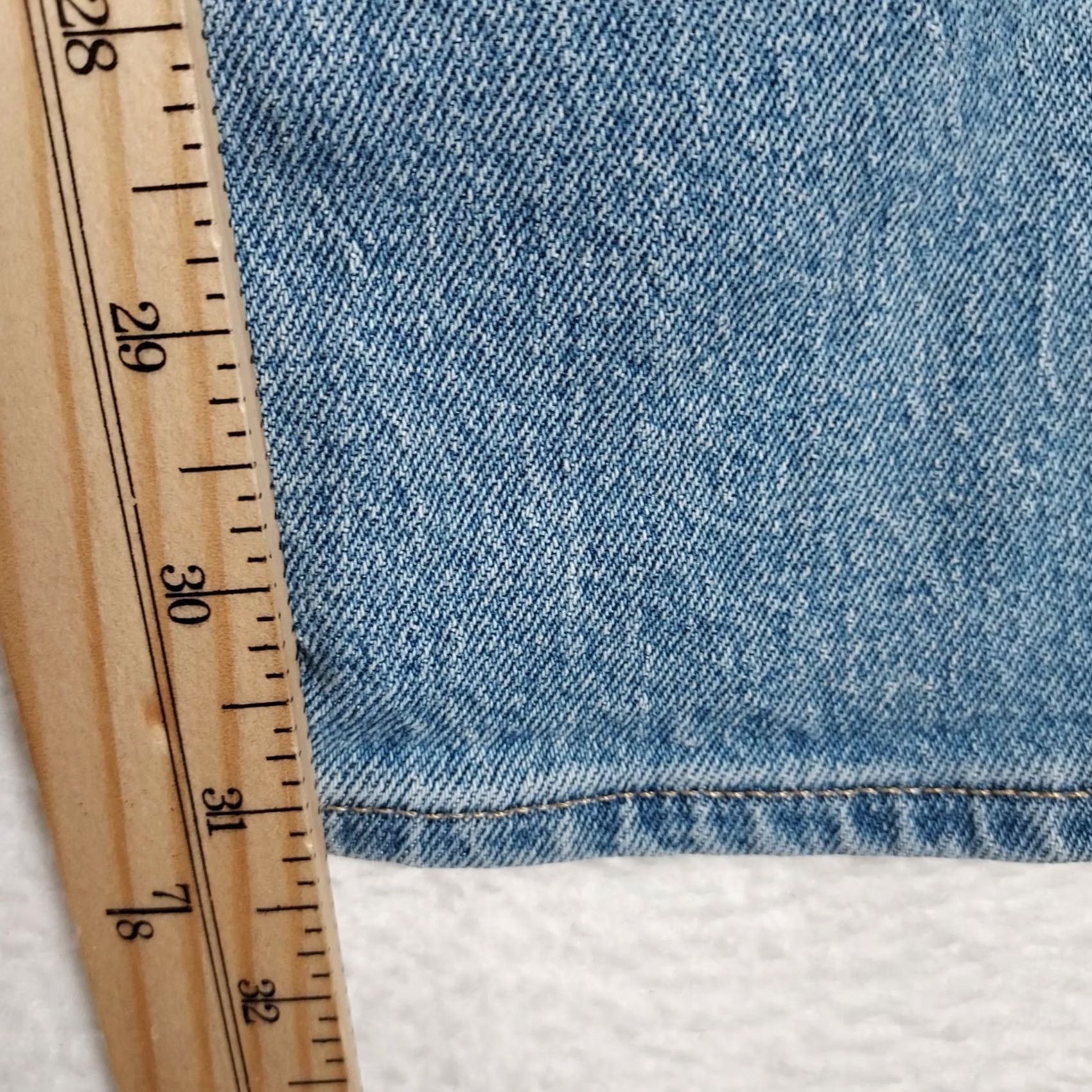 Gap VINTAGE GAP 90s Straight High Rise Jeans Women’s 28L Light Blue Denim 5-Pocket Jeans Womens Size 28" / US 6 / IT 42 - 5 Thumbnail