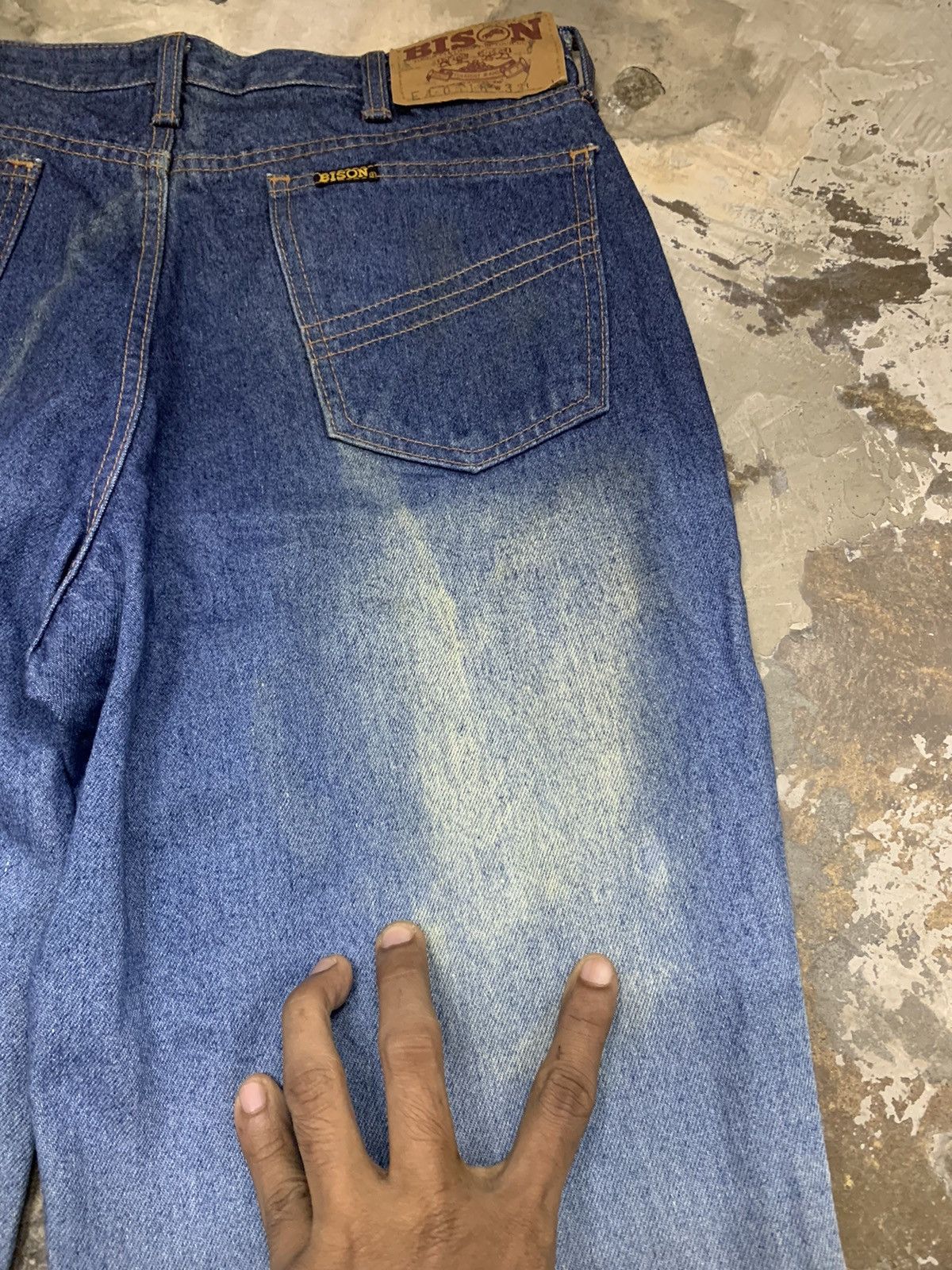 If Six Was Nine 90s BISON DOUBLE COLOUR FLARE JEANS Size US 32 / EU 48 - 16 Thumbnail
