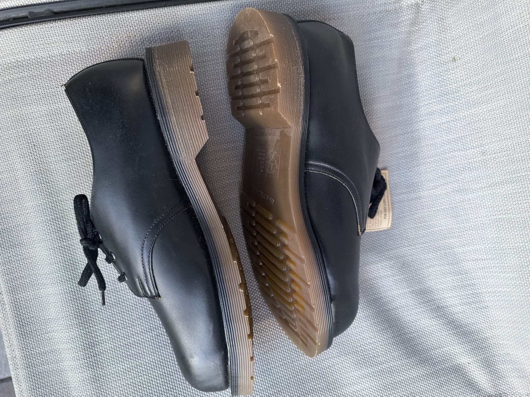 Dr. Martens dr martens made in england chunky metallic front Size US 6 / EU 39 - 9 Thumbnail