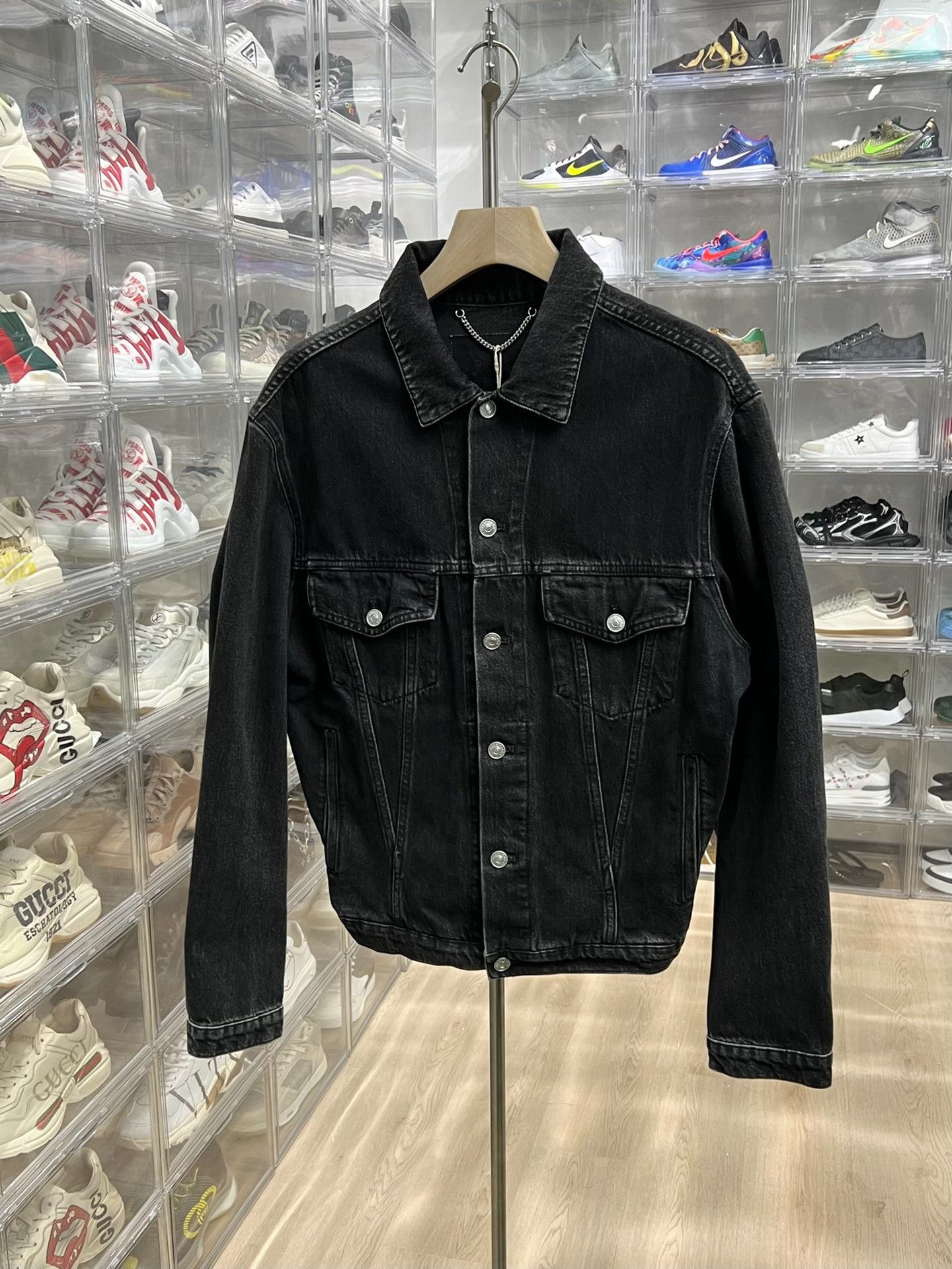Balenciaga Balenciaga Denim Black Light Jacket l Men Size US L / EU 52-54 / 3 - 1 Thumbnail