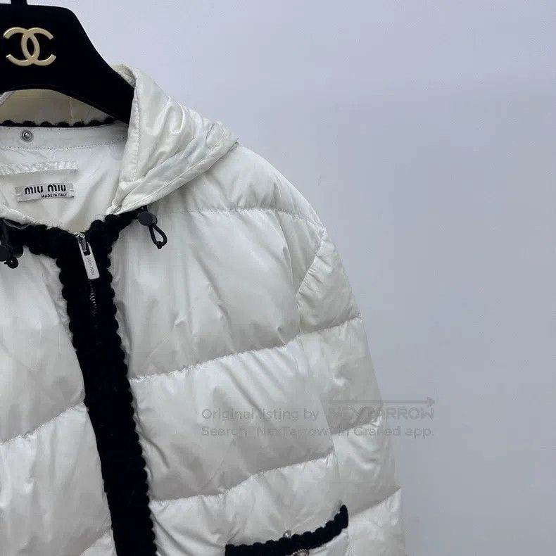 Miu Miu Miu Miu 38 Xiaoxiangfeng white hooded down jacket Size M / US 6-8 / IT 42-44 - 3 Thumbnail
