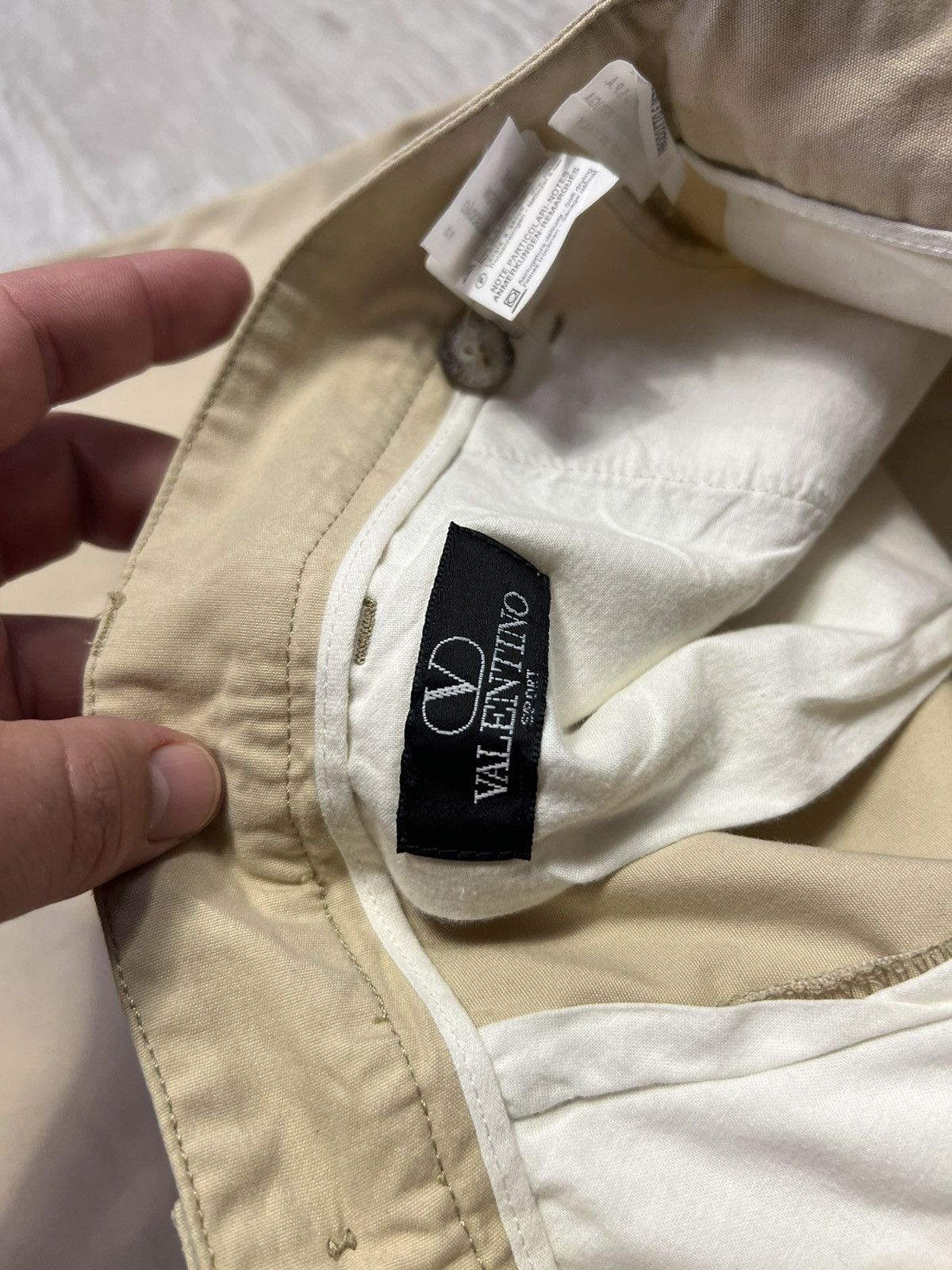 Valentino × Vintage Vintage Valentino Sport Chino Shorts Size US 36 / EU 52 - 11 Thumbnail