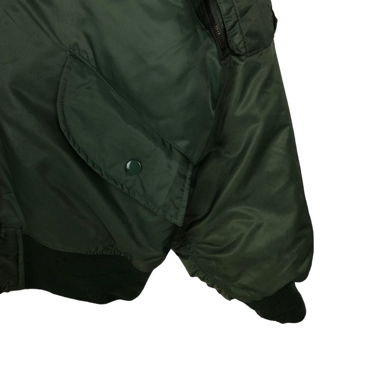 Vintage VINTAGE BOMBER JACKET DEFEND MILITARY RIOT RIOT DESIGN Size US M / EU 48-50 / 2 - 4 Thumbnail