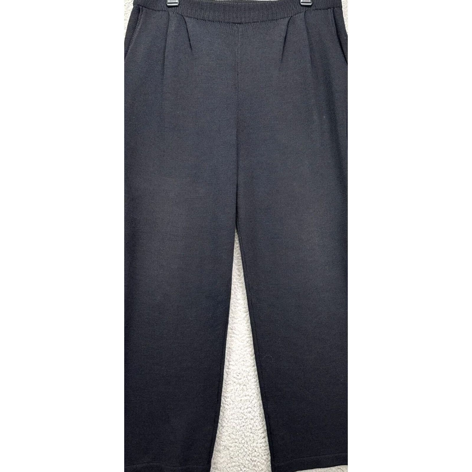 St. John St John Pants Women 6 Black Basic Stretch Knit Jersey Tapered Pull On Pleated Size S / US 4 / IT 40 - 2 Thumbnail