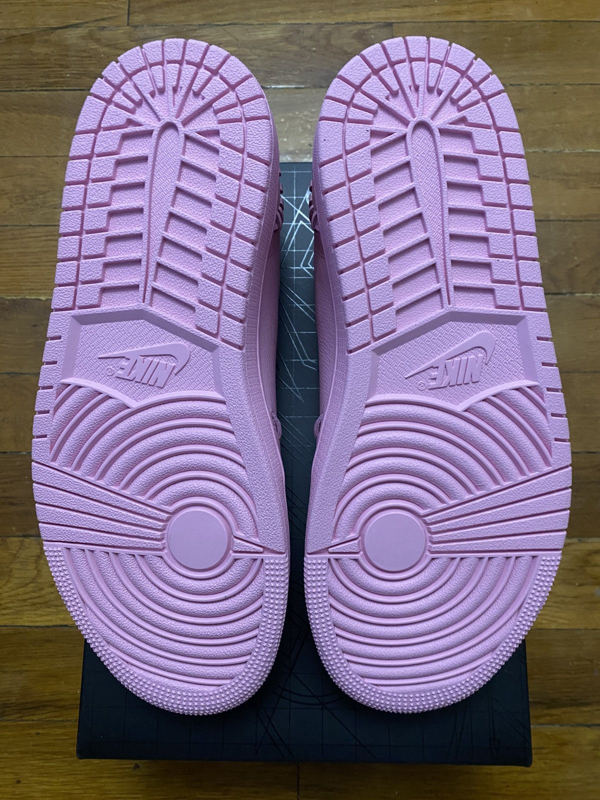 Jordan Brand Size 5W/3.5M - Jordan 1 Low Perfect Pink Metallic Gold Size US 5 / IT 35 - 6 Thumbnail