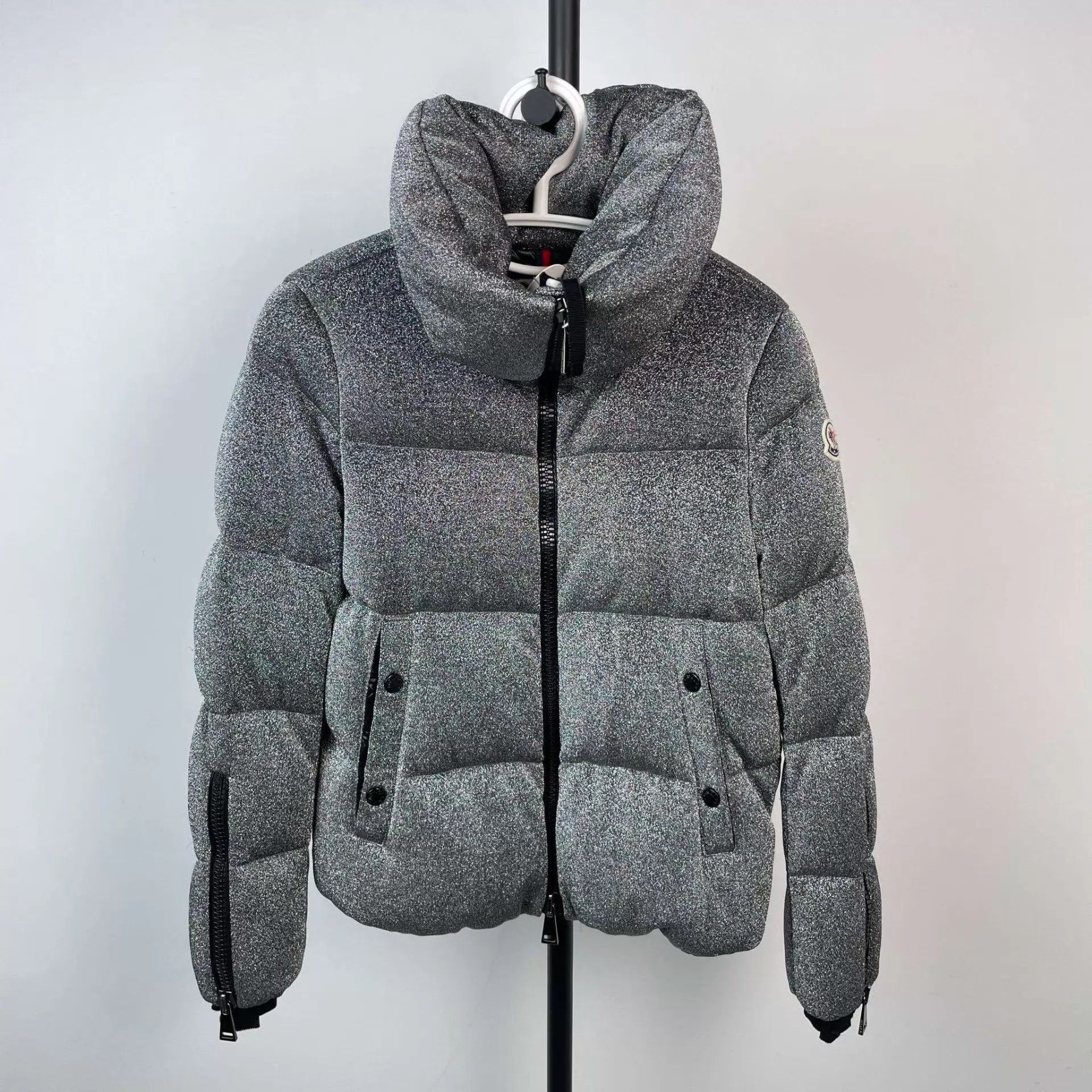 Moncler Moncler Star Puffer Jacket Size 0 Size XS / US 0-2 / IT 36-38 - 1 Thumbnail