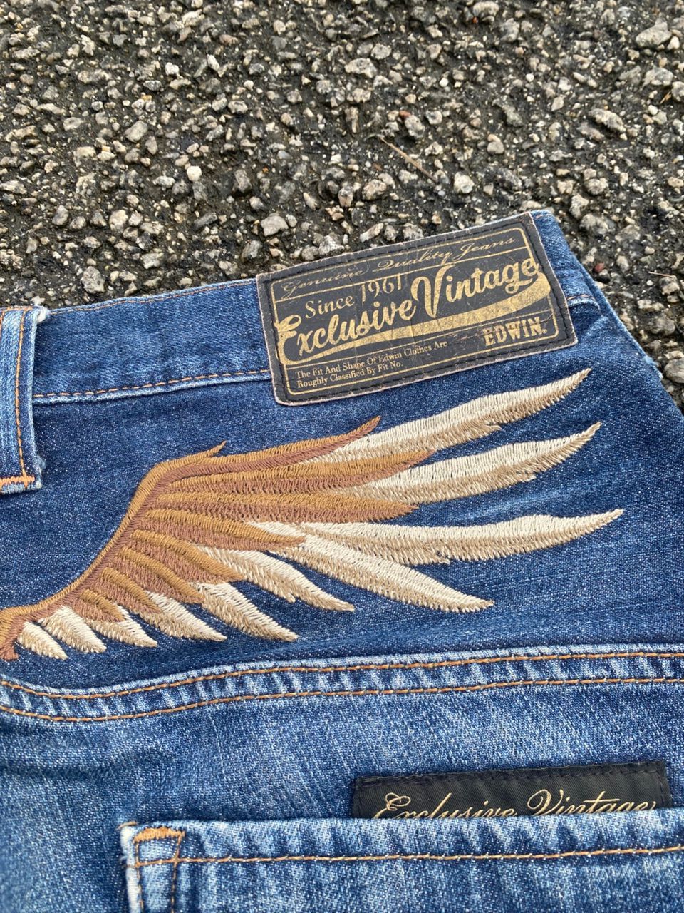 Edwin VINTAGE EDWIN EXCLUSIVE VINTAGE DISTRESSED DENIM Size US 30 / EU 46 - 7 Thumbnail