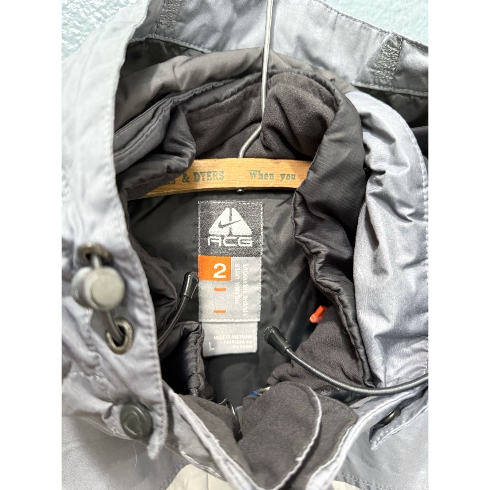 Nike VINTAGE Nike ACG Two Layer Puffer Jacket With Black Vest Liner Size L Men’s Size US L / EU 52-54 / 3 - 2 Thumbnail