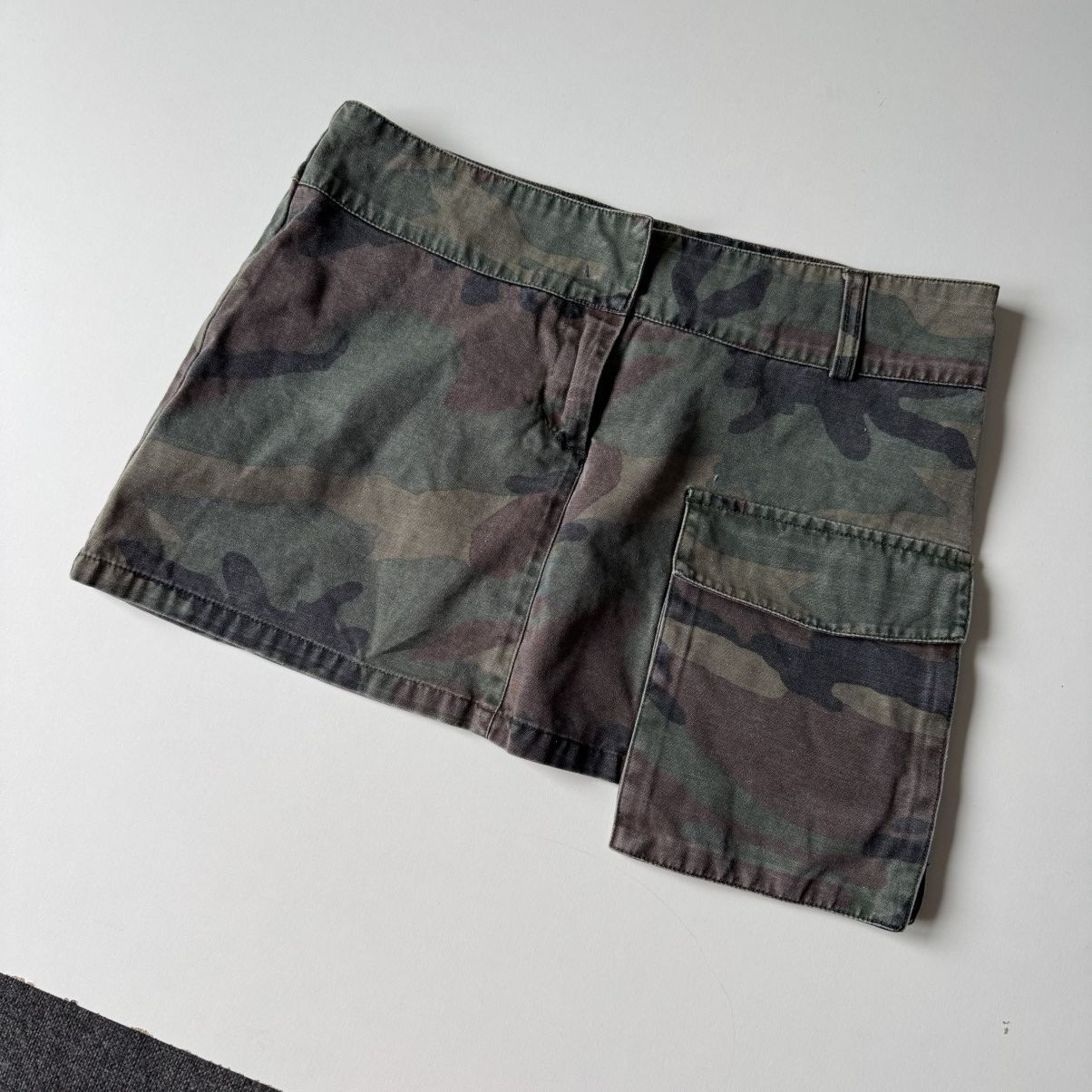 Billabong Billabong Belt Skirt y2k camo mini fisbone affliction jnco Size 26" / US 2 / IT 38 - 10 Thumbnail