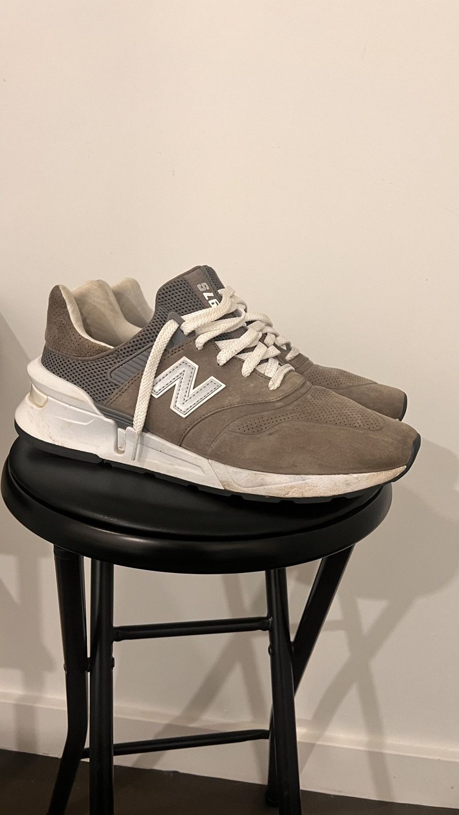 Grey New Balance Edition MS997 Sneakers