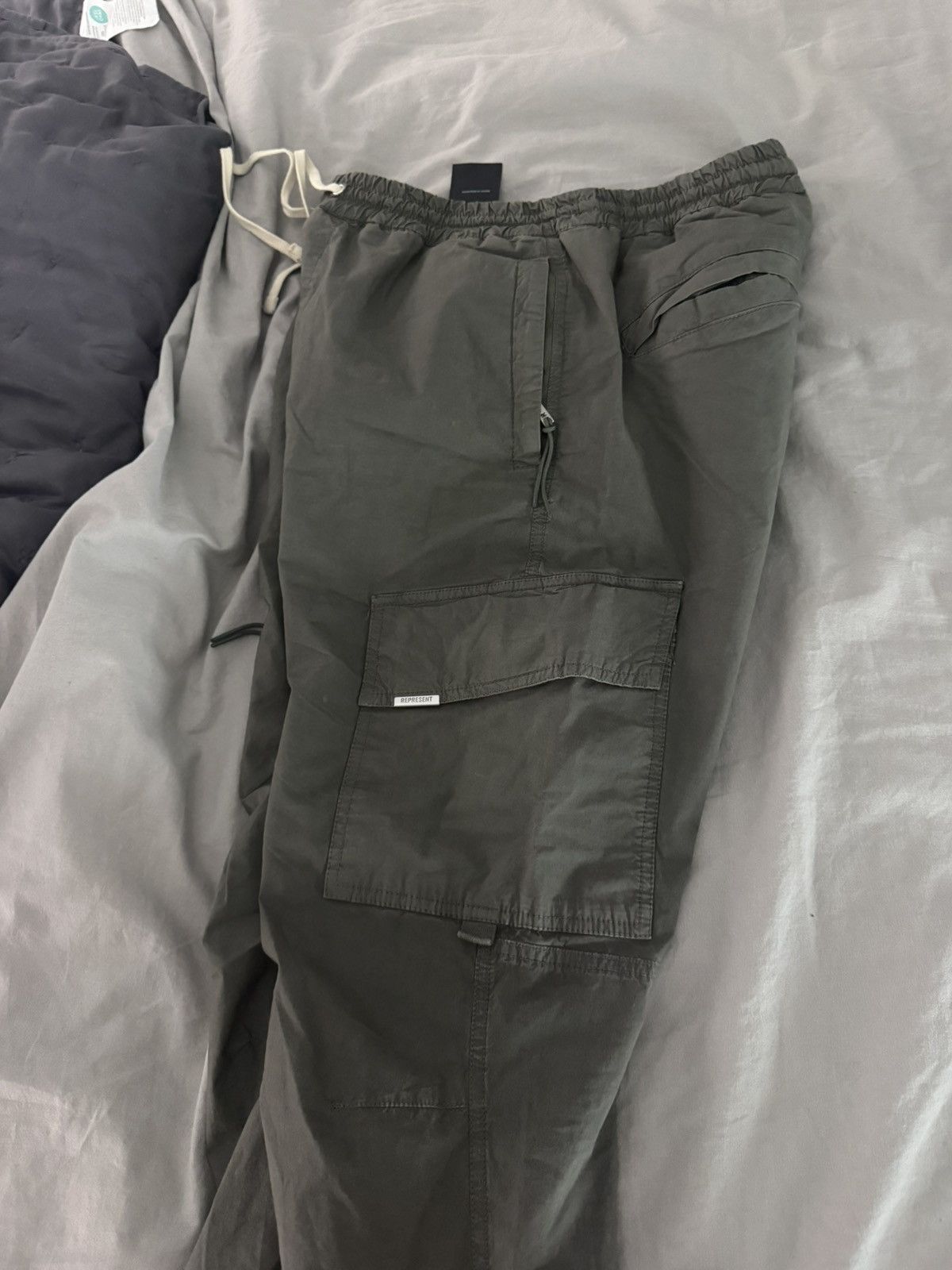 Represent Clo. Olive represent cargo military v2 Size US 32 / EU 48 - 5 Thumbnail