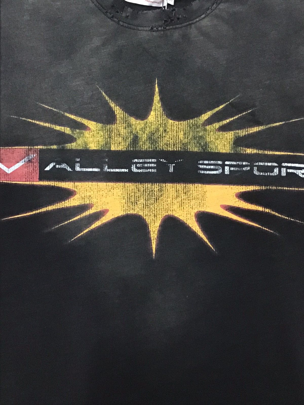 Vale VALE SUNSHINE TEE Size US XL / EU 56 / 4 - 2 Thumbnail