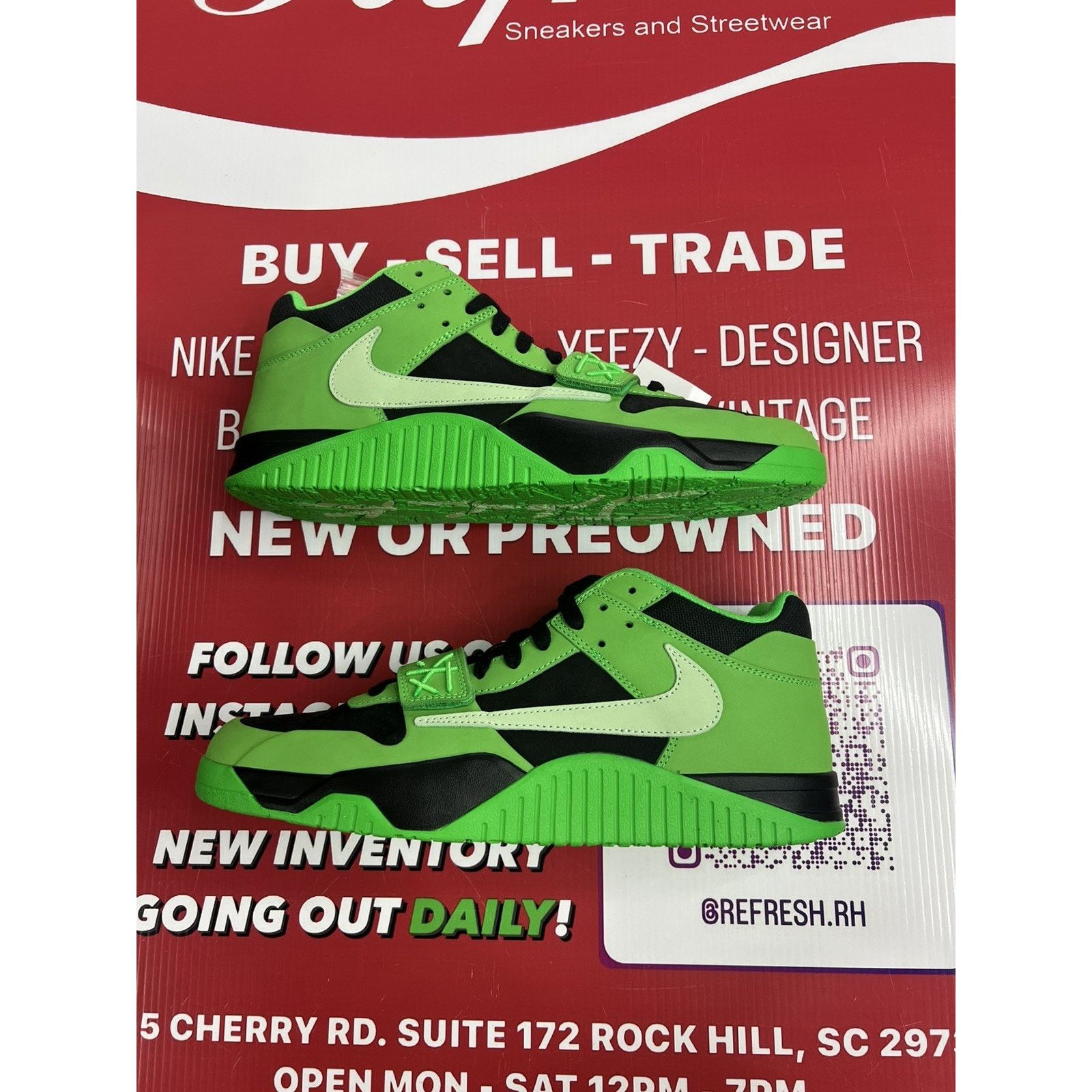 Jordan Brand Jumpman Jack Travis Scott Green Spark Size 14 IM9113-300 Size US 14 / EU 47 - 4 Thumbnail