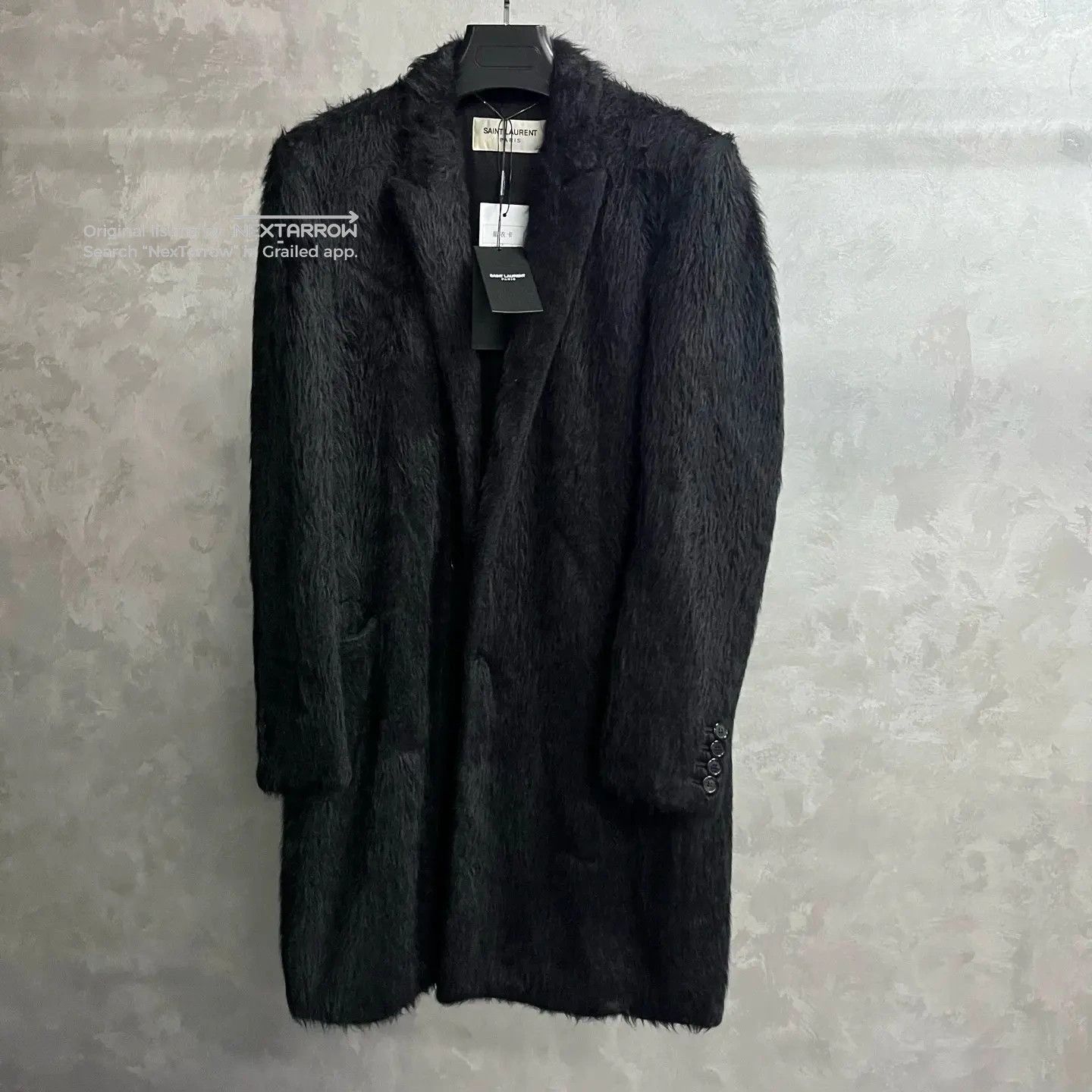 Saint Laurent Paris Saint Laurent classic black fur coat with lapel Size US M / EU 48-50 / 2 - 1 Thumbnail