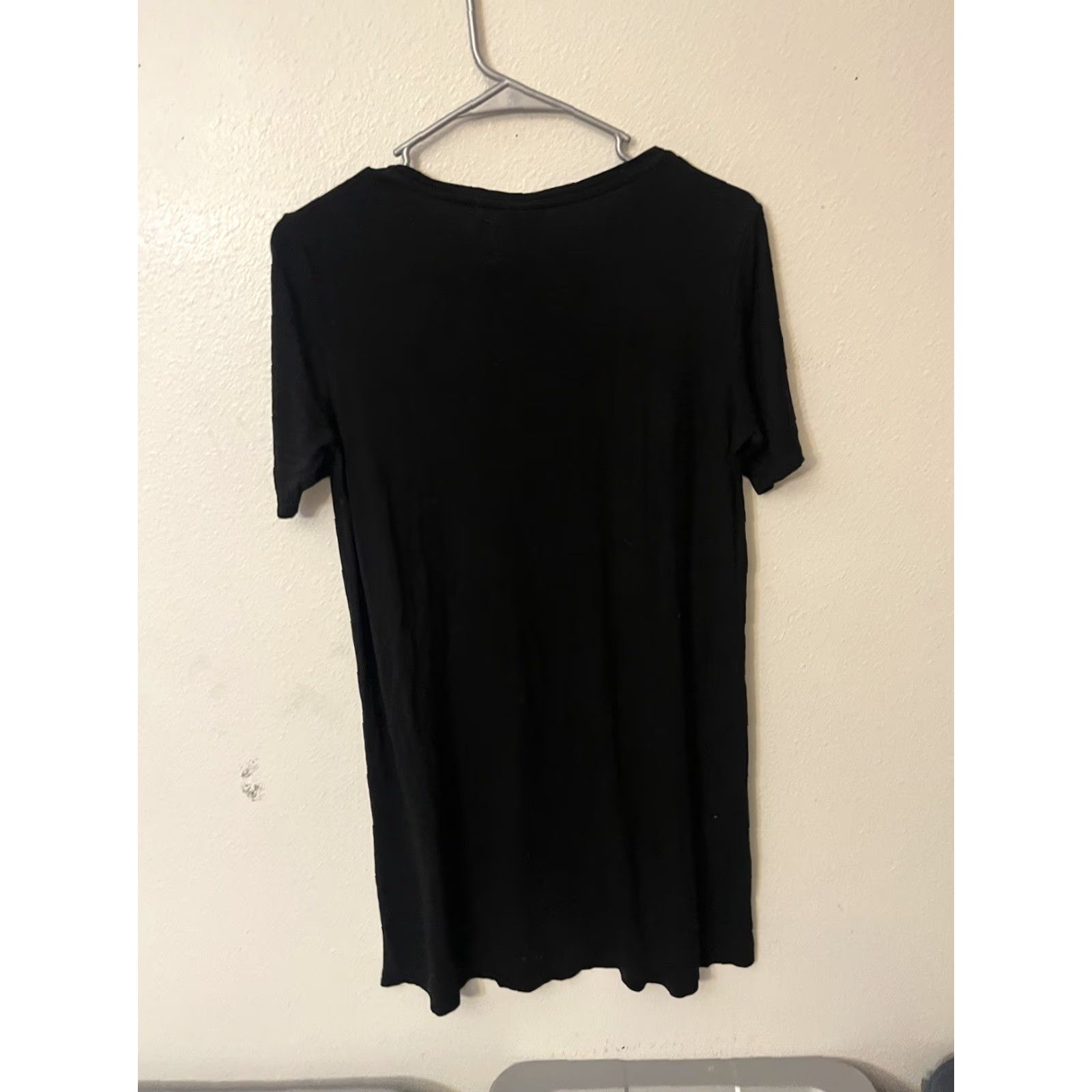 H&M H&M Dress Black T-Shirt Medium Casual Everyday Basic Womens Size M / US 6-8 / IT 42-44 - 2 Thumbnail