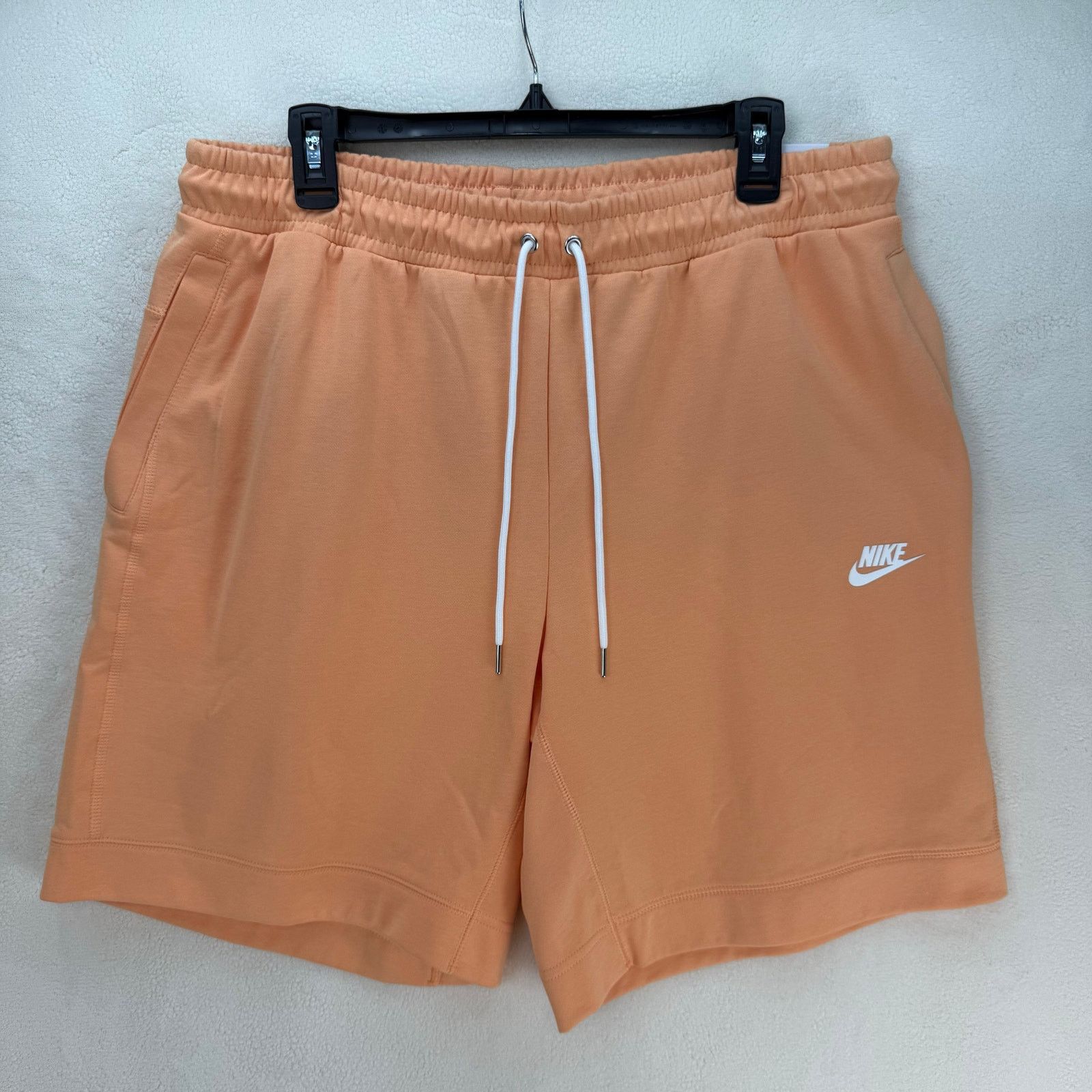 Nike NIKE GENDER NEUTRAL X-LARGE COMFY ORANGE SHORTS DJ0377-805 Size US 32 / EU 48 - 1 Thumbnail