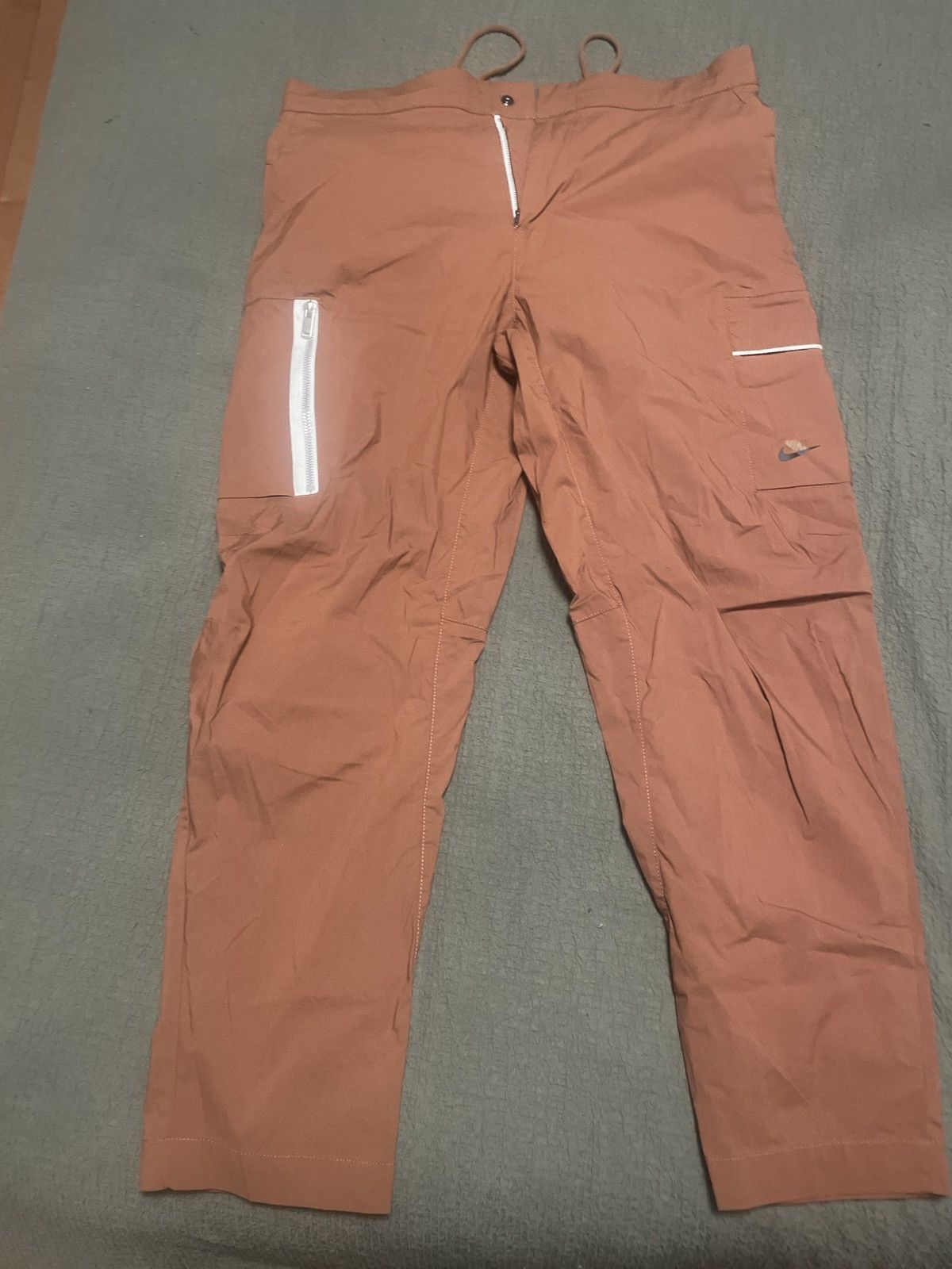 Nike Nike cargo pants Size US 34 / EU 50 - 1 Thumbnail